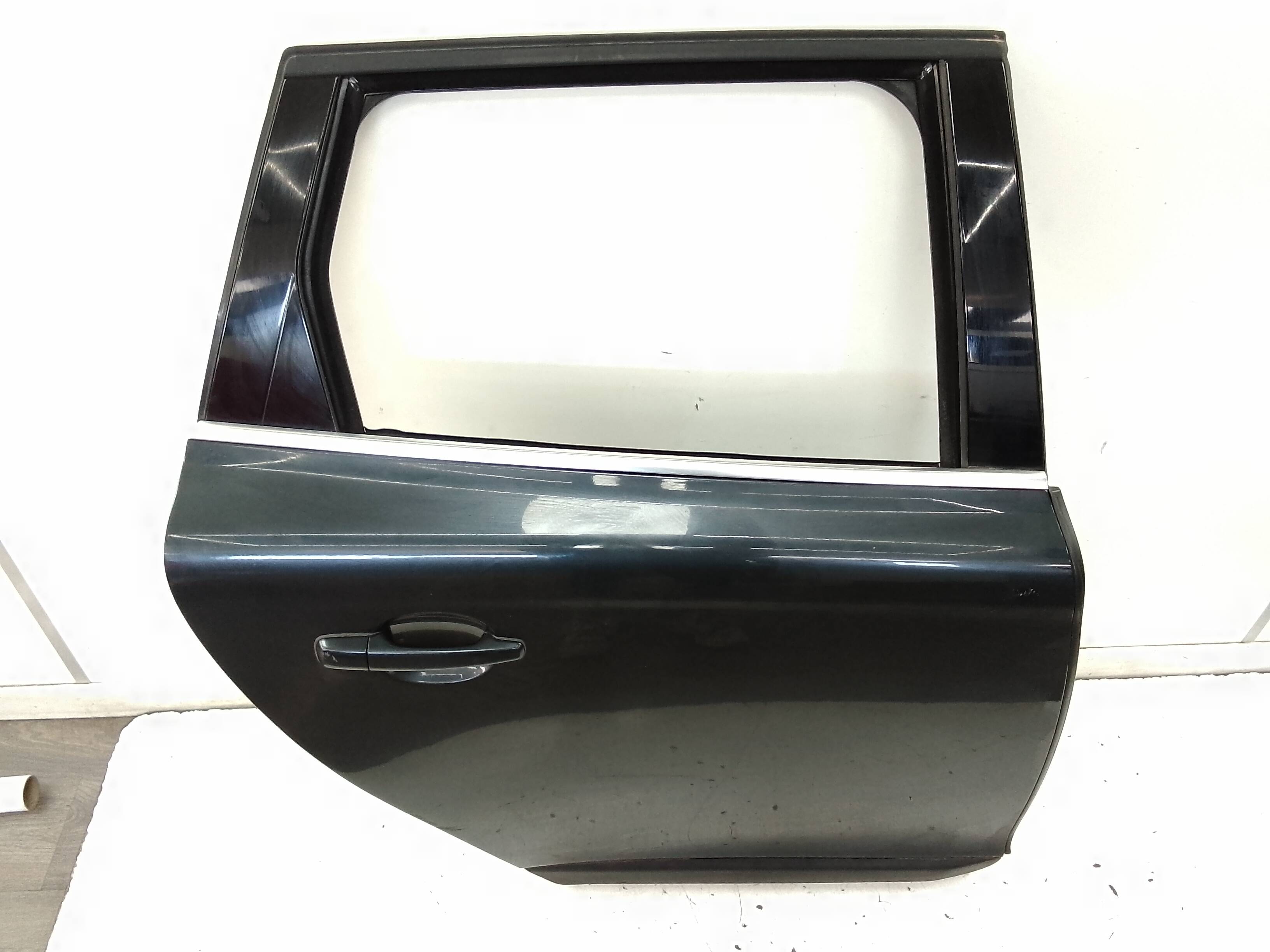 Puerta trasera derecha volvo xc60 (2008->)