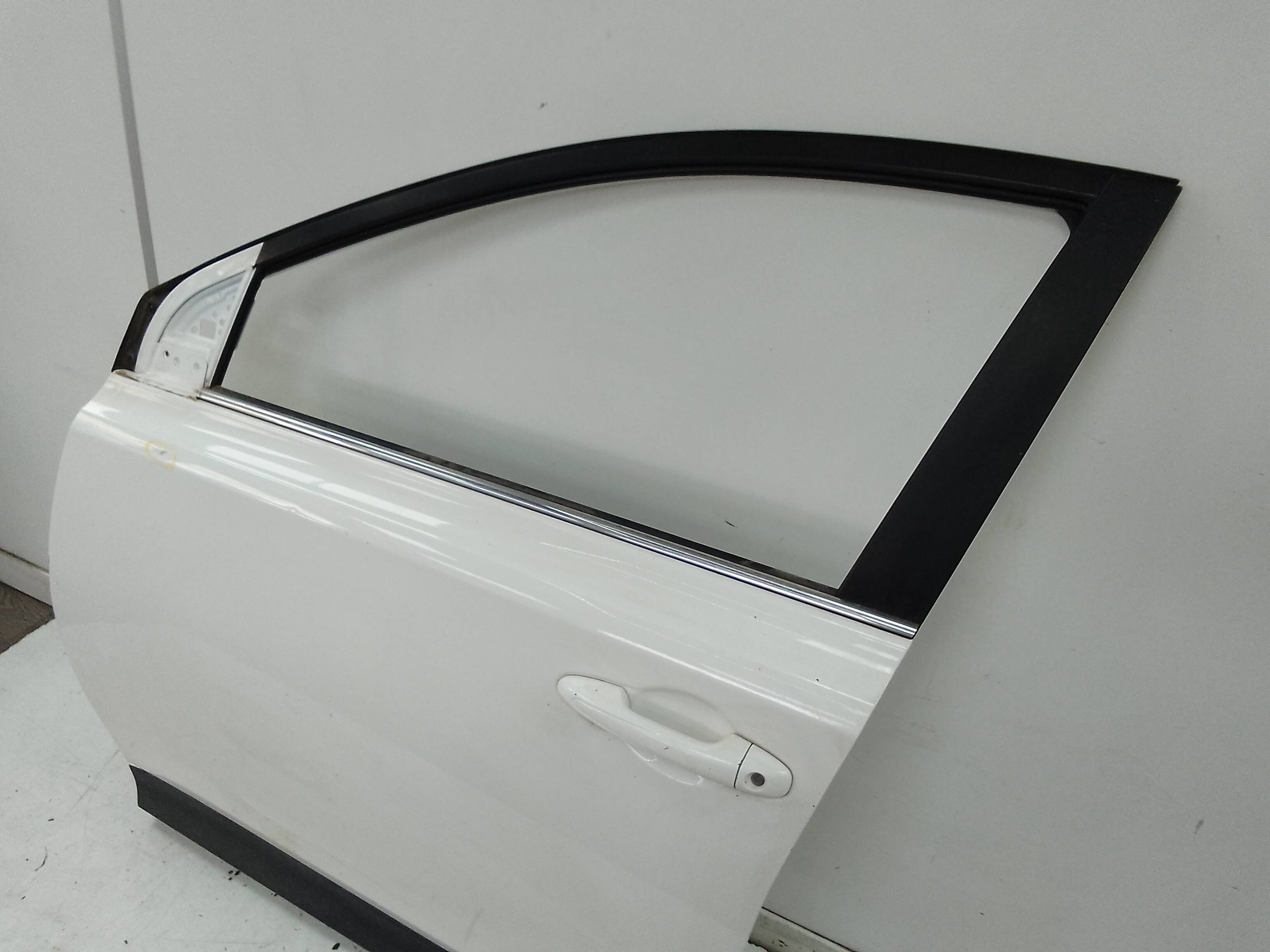 Puerta delantera izquierda toyota rav4 (a4)(2013->)