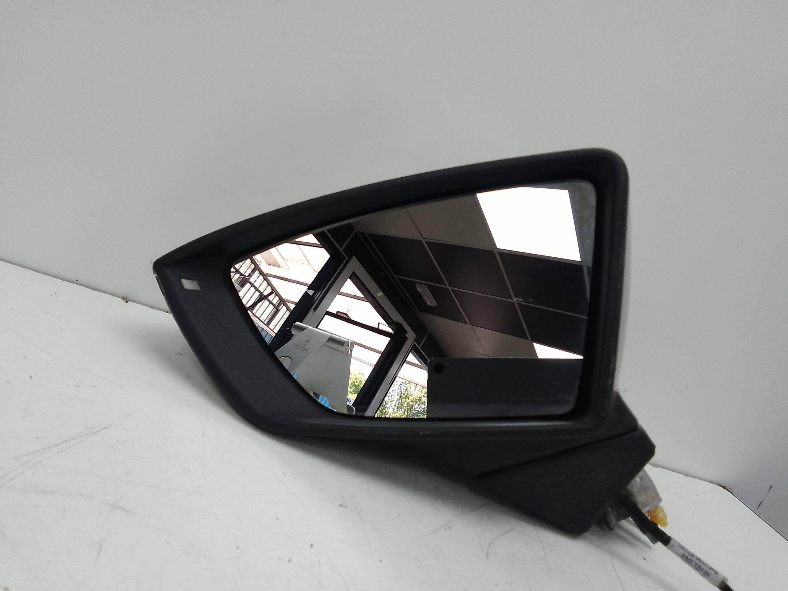 Retrovisor izquierdo seat leon (5f1)(09.2012->)