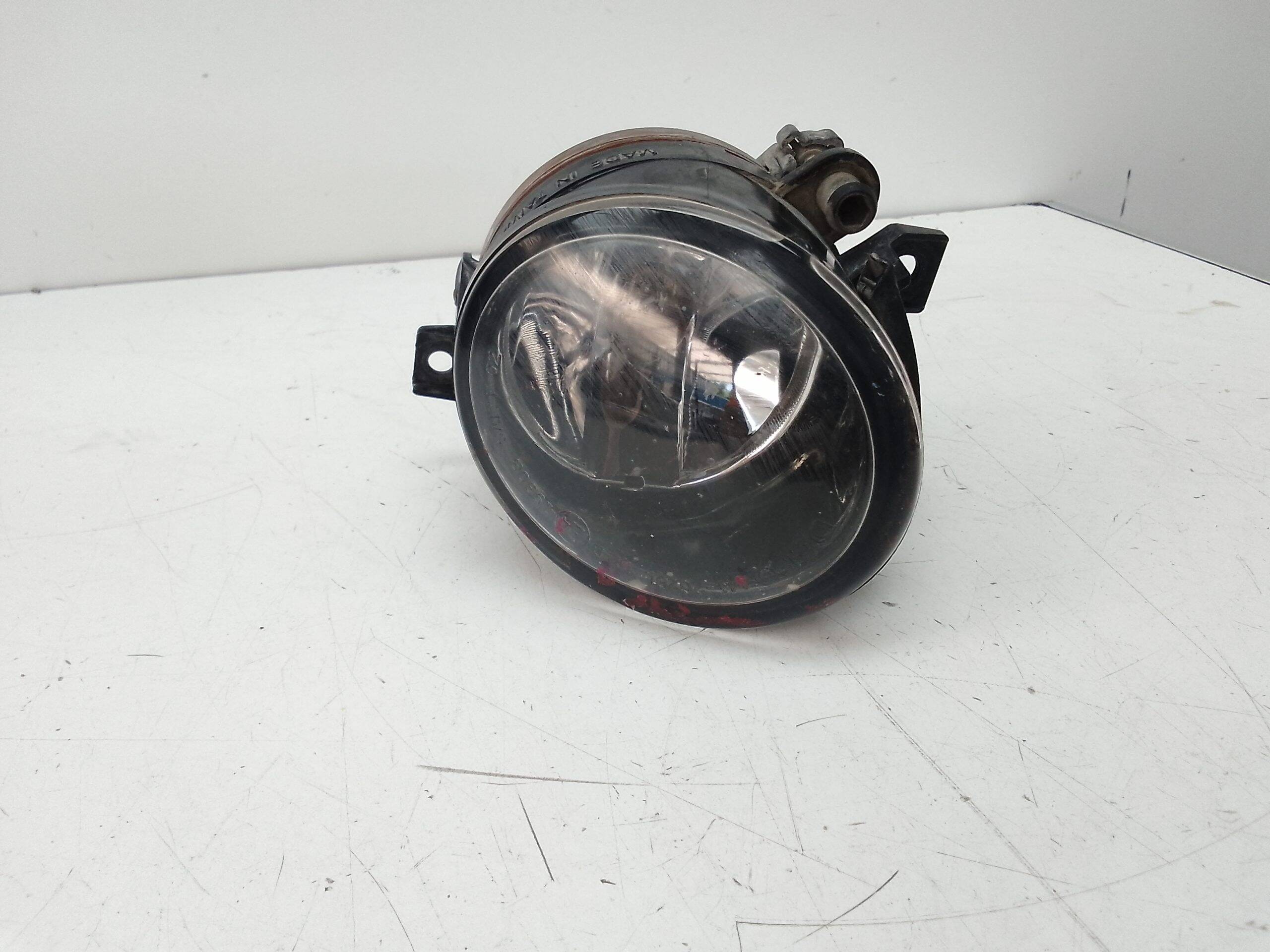 Faro antiniebla izquierdo volkswagen golf v (1k1)(2003->)