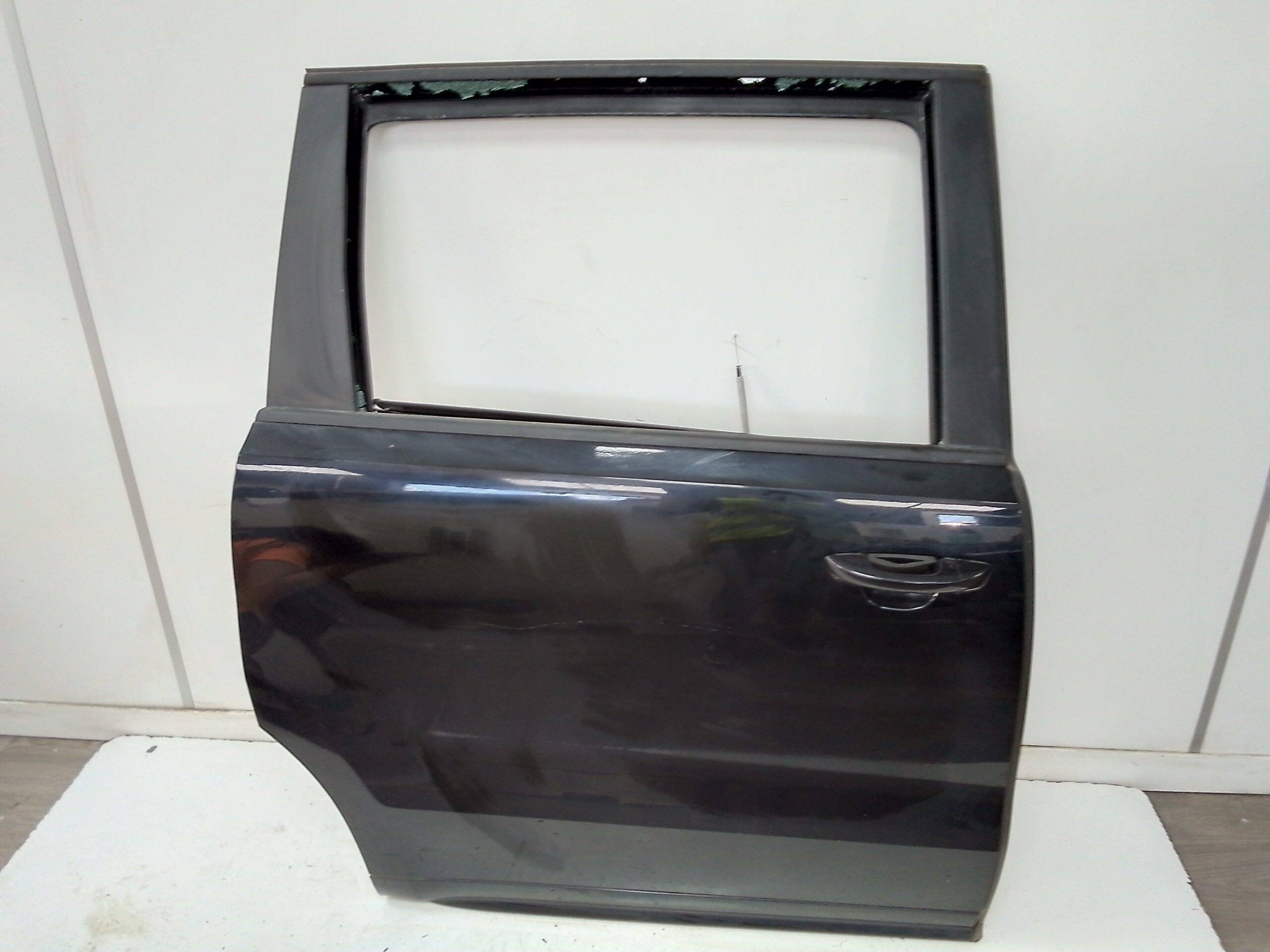 Puerta lateral corredera derecha seat alhambra (710)(06.2010->)