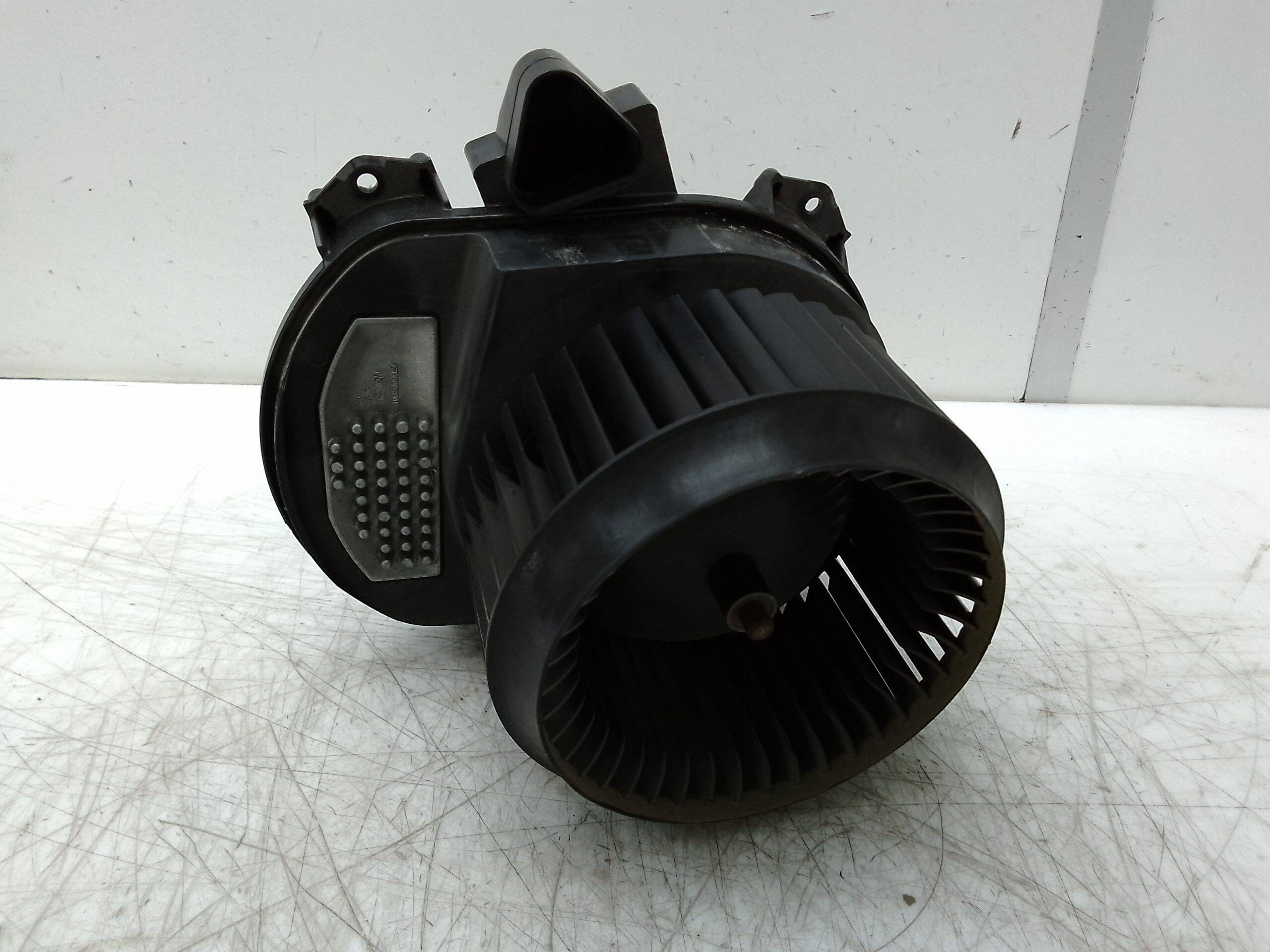 Ventilador calefaccion mercedes-benz clase a (bm 176)(06.2012->)