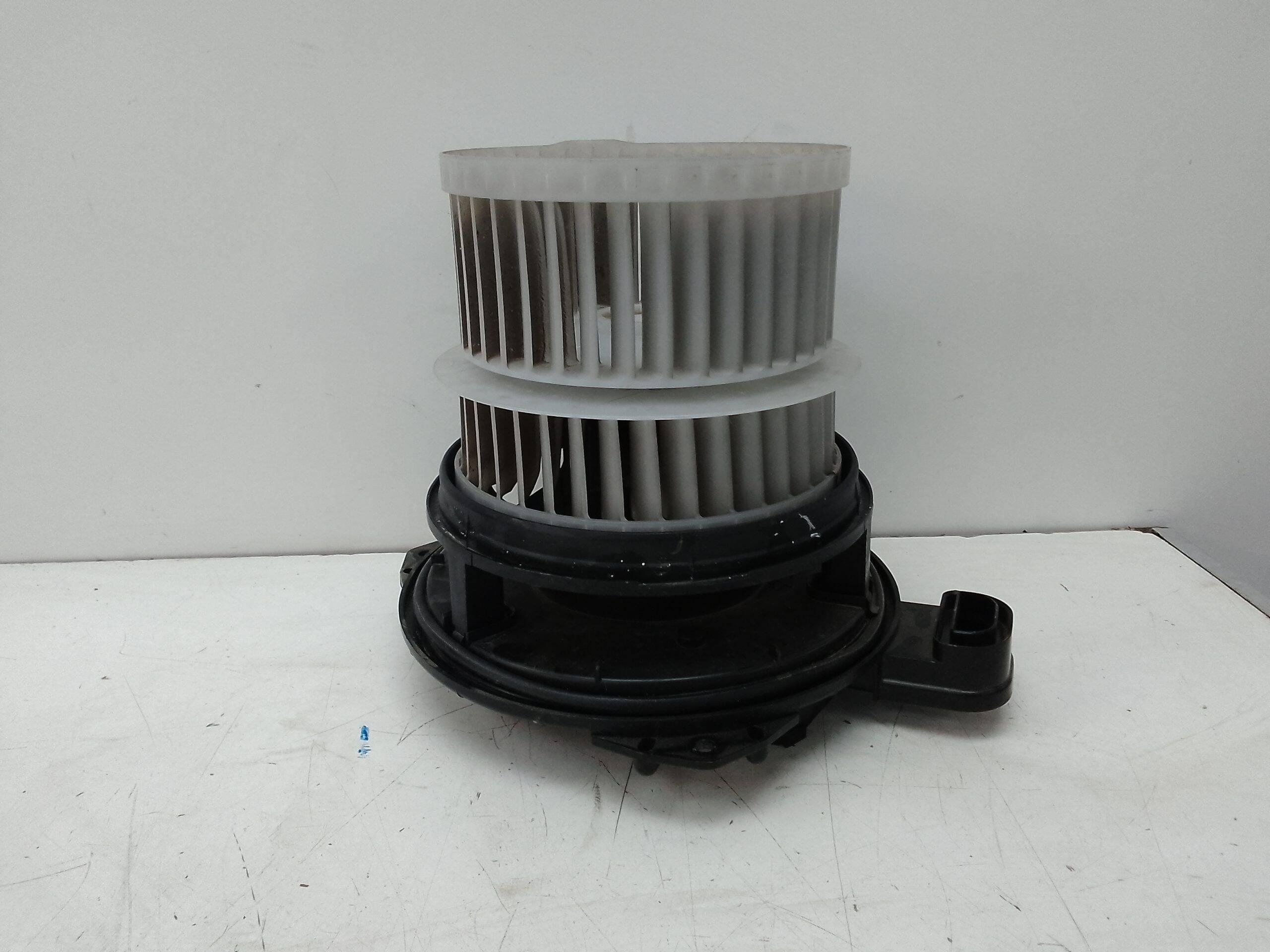 Motor calefaccion toyota c-hr (x10)(10.2016->)