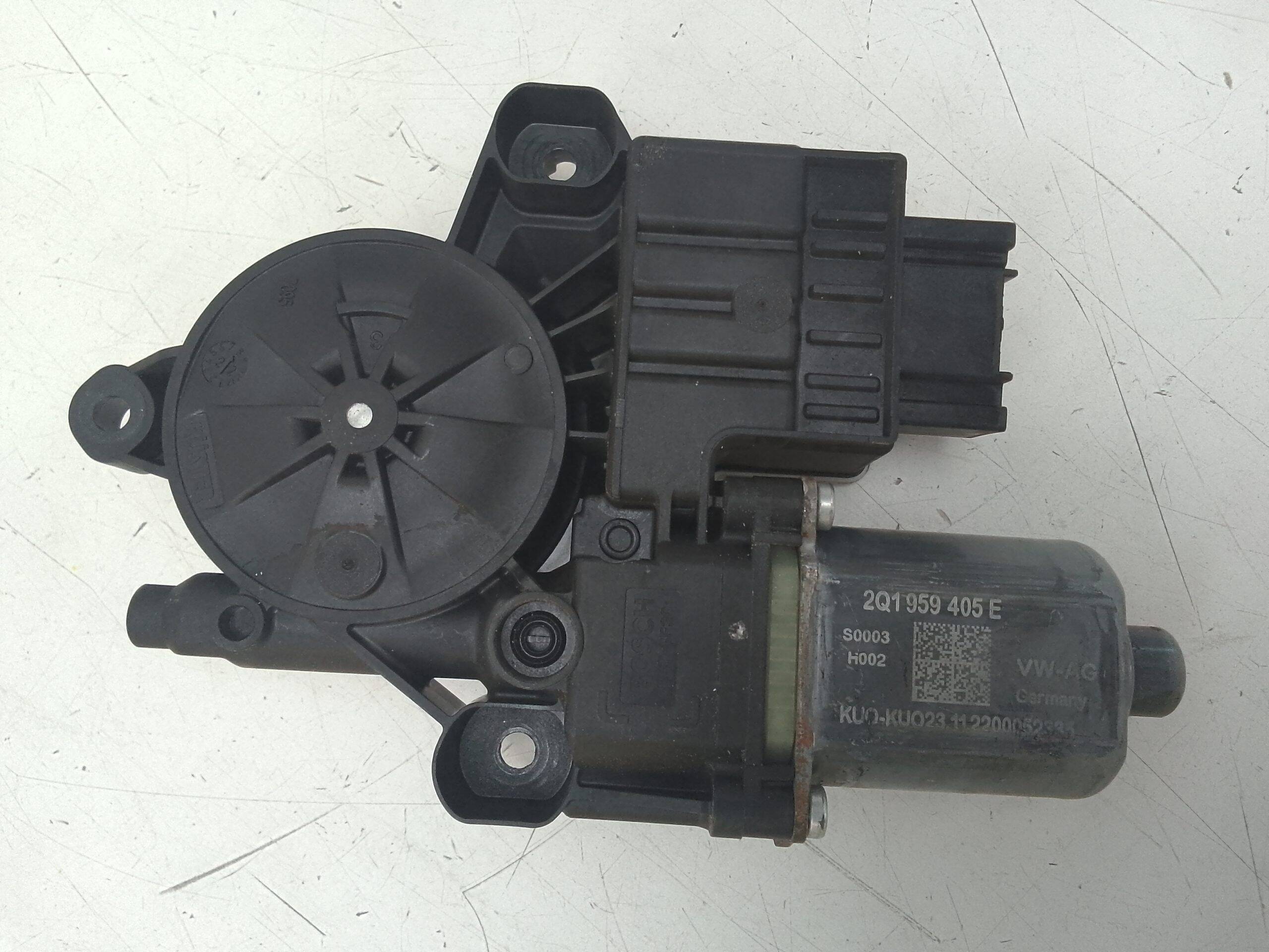 Motor elevalunas delantero izquierdo seat arona (kj)(2017->)