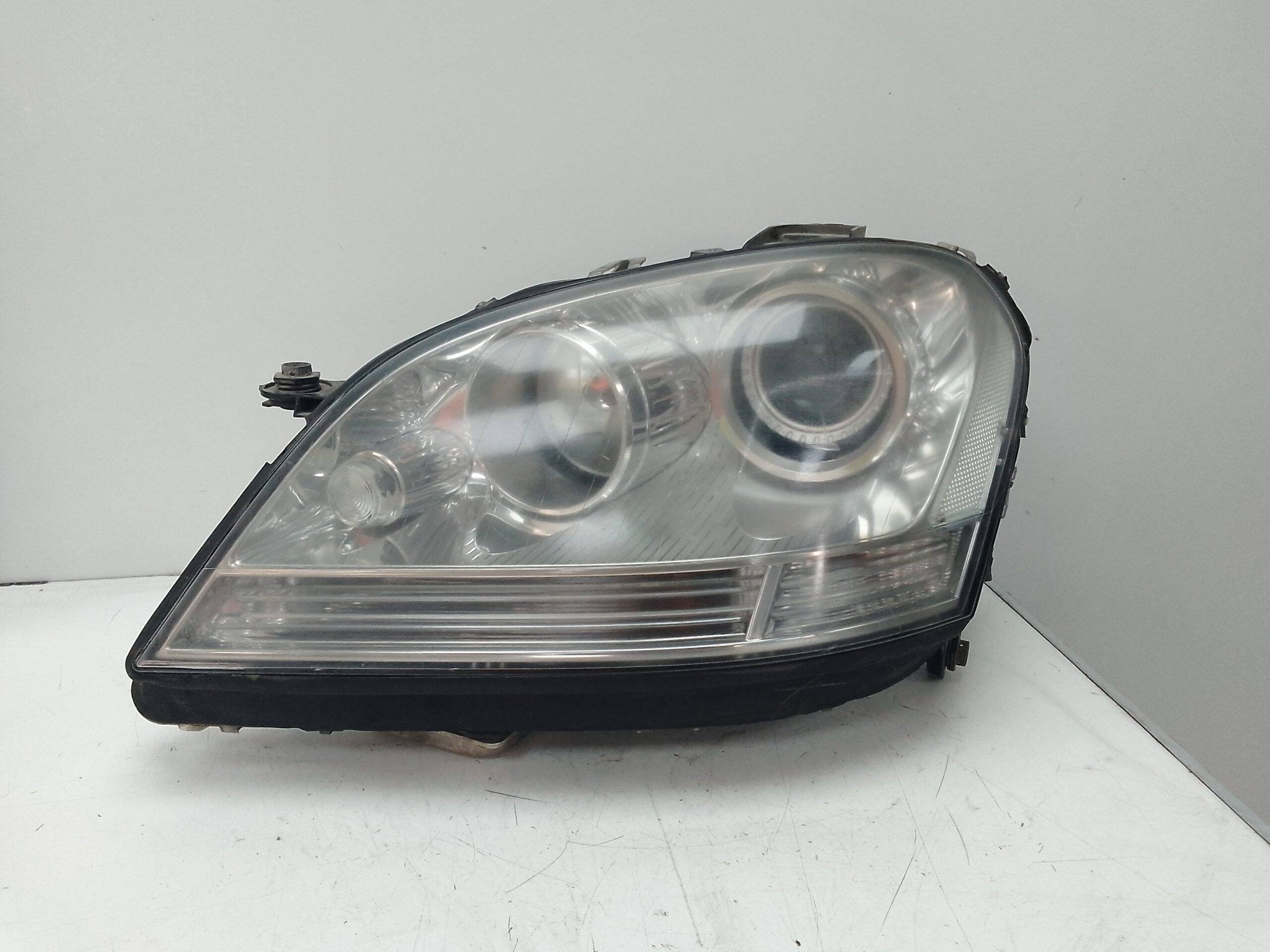 Faro izquierdo mercedes-benz clase m (bm 164)(03.2005->)