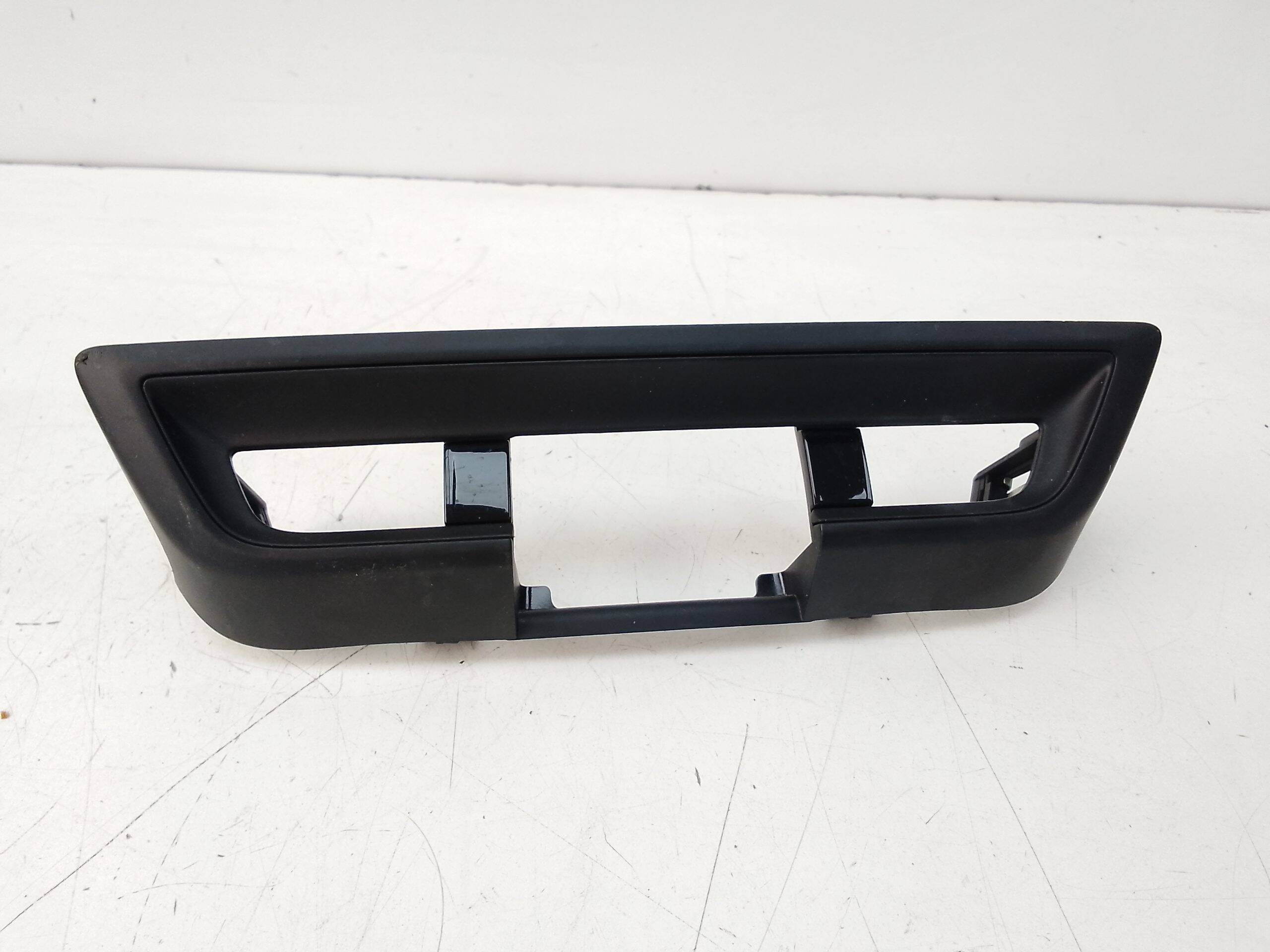 Moldura consola central delantera citroen c4 grand picasso/spacetourer (05.2013->)