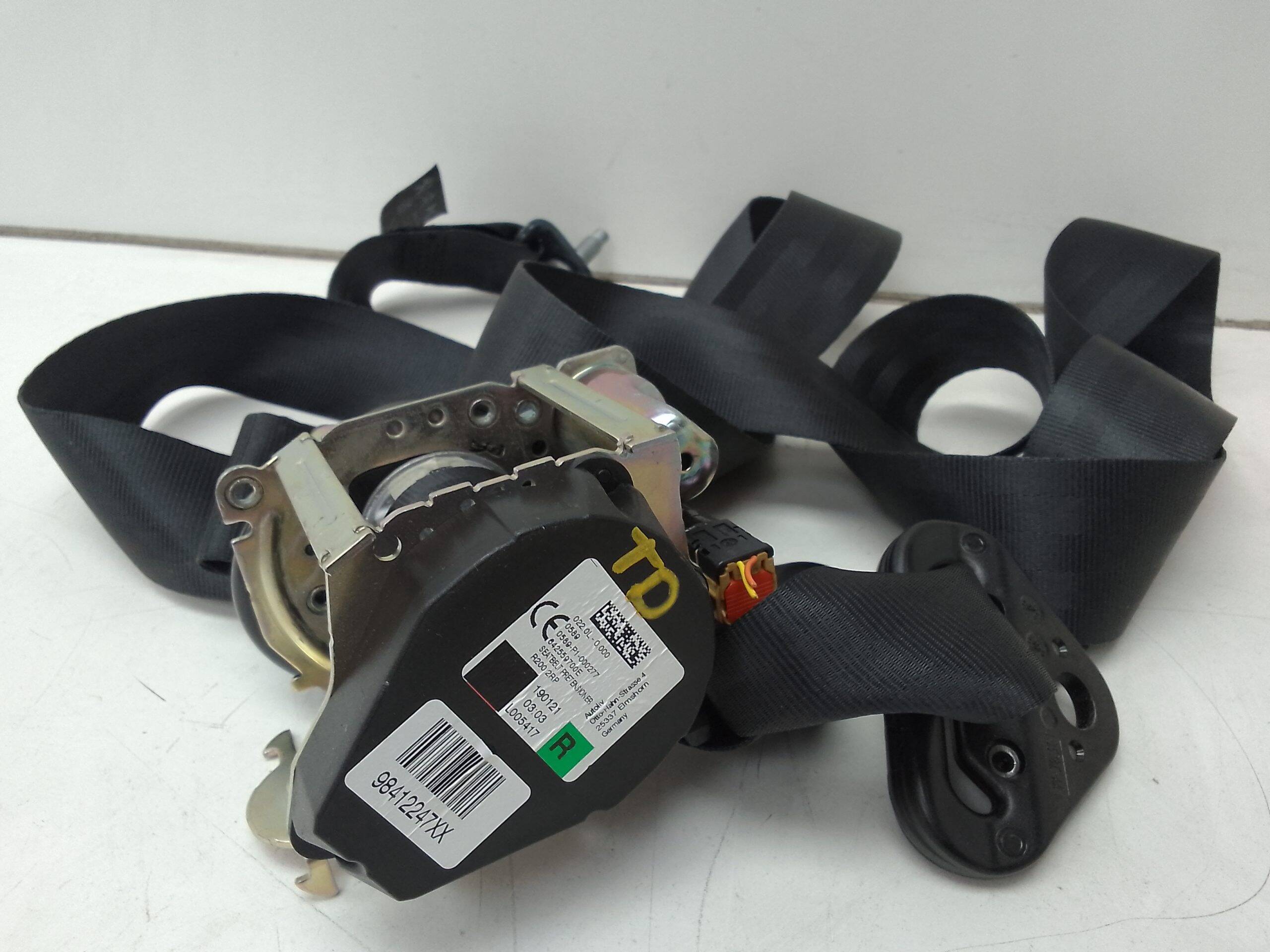 Cinturon seguridad trasero derecho opel corsa f (2019->)