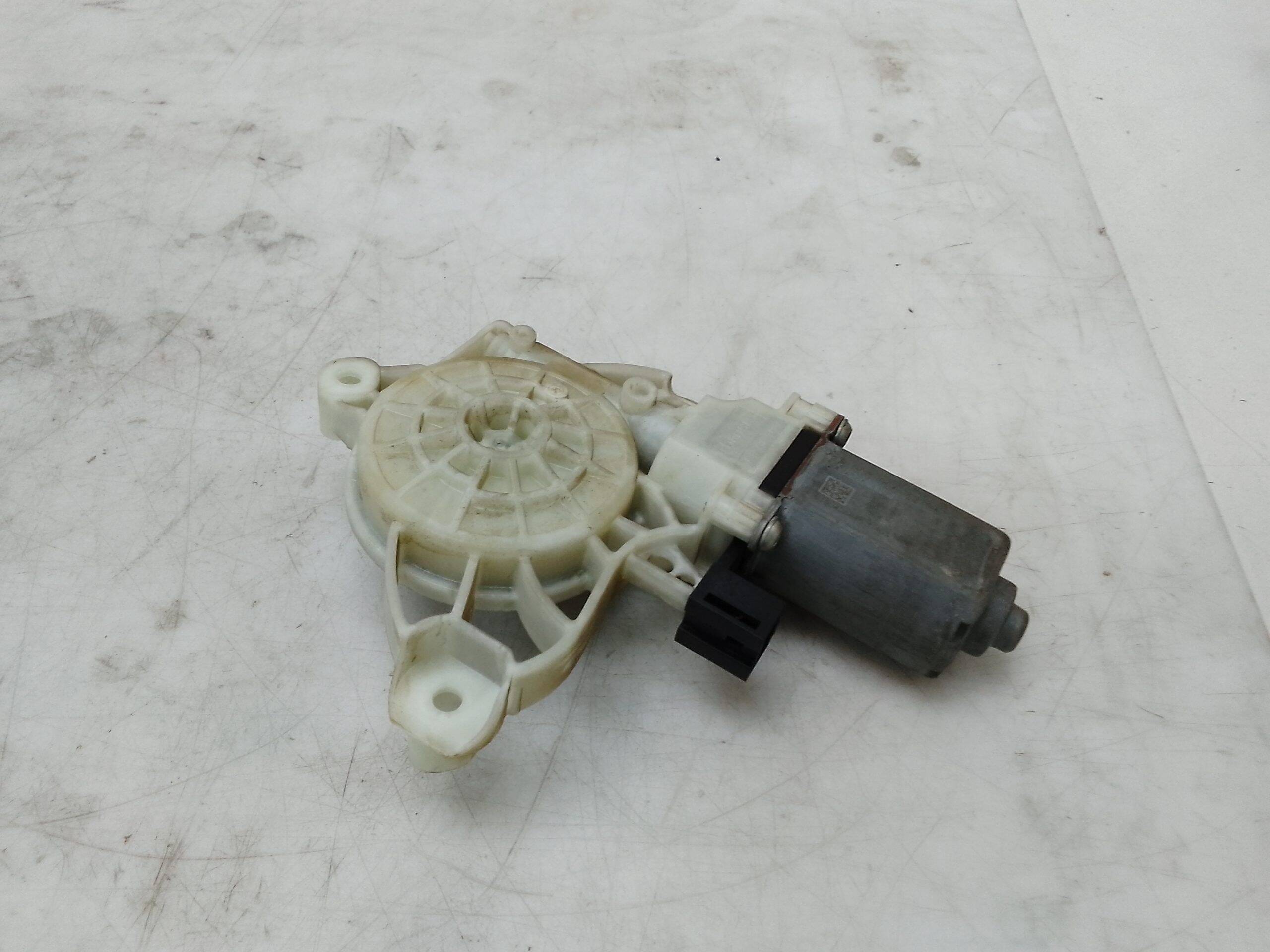 Motor elevalunas delantero izquierdo mercedes-benz clase a (bm 177)(03.2018->)