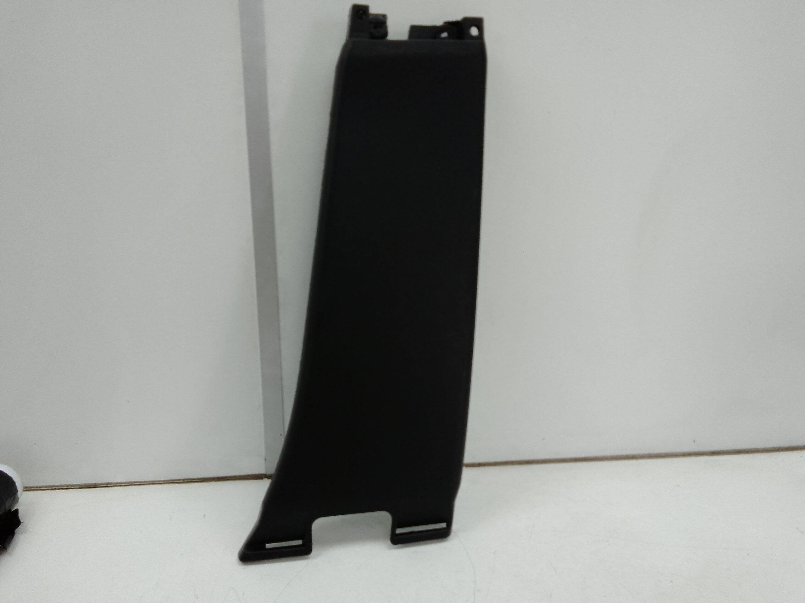 Guarnecido pilar b interior derecha fiat iii panda (319)(2012->)