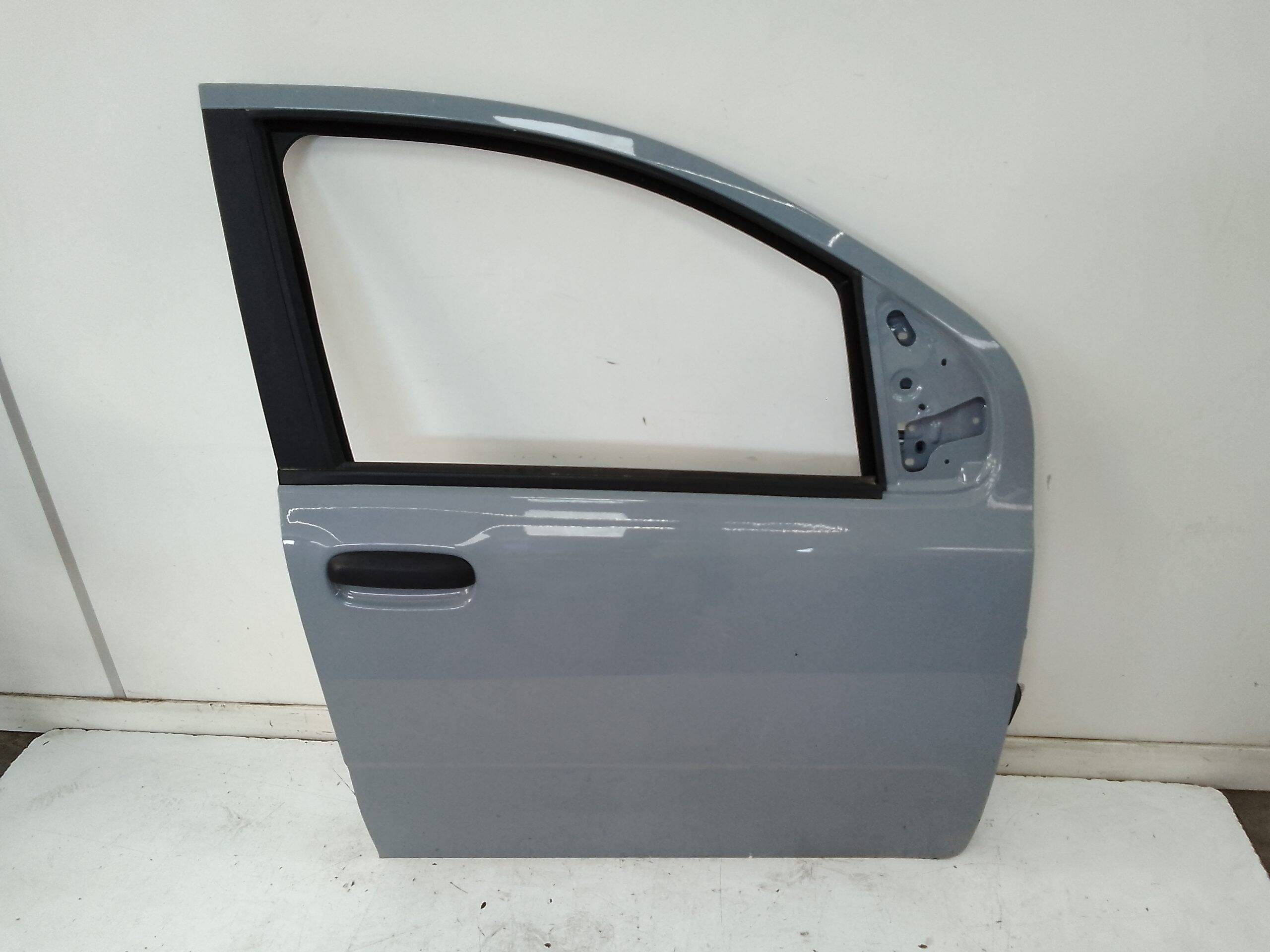 Puerta delantera derecha fiat iii panda (319)(2012->)