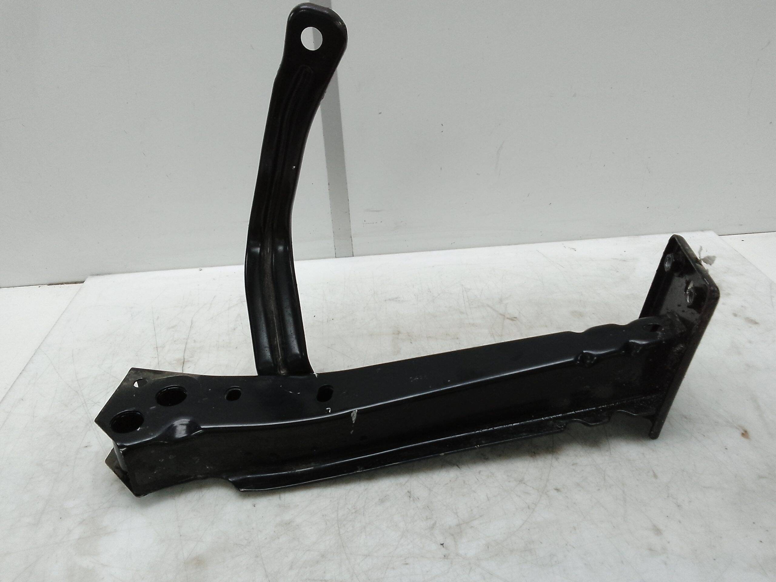 Puntera chasis delantera fiat iii panda (319)(2012->)