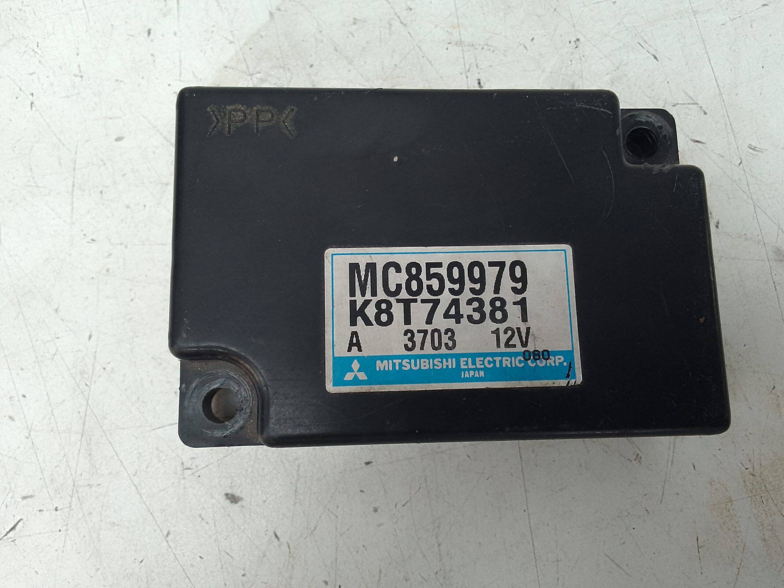 Modulo electronico mitsubishi canter 01/96 ->