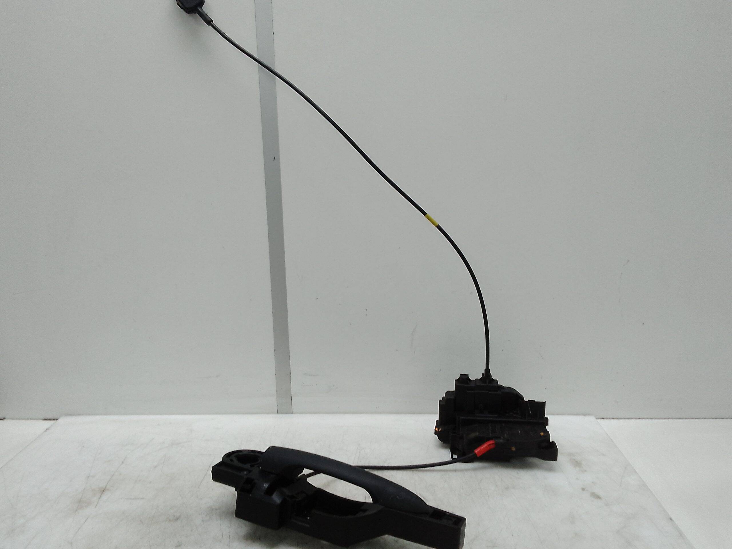 Cerradura puerta delantera izquierda renault kangoo ii (f/kw0)(2008->)