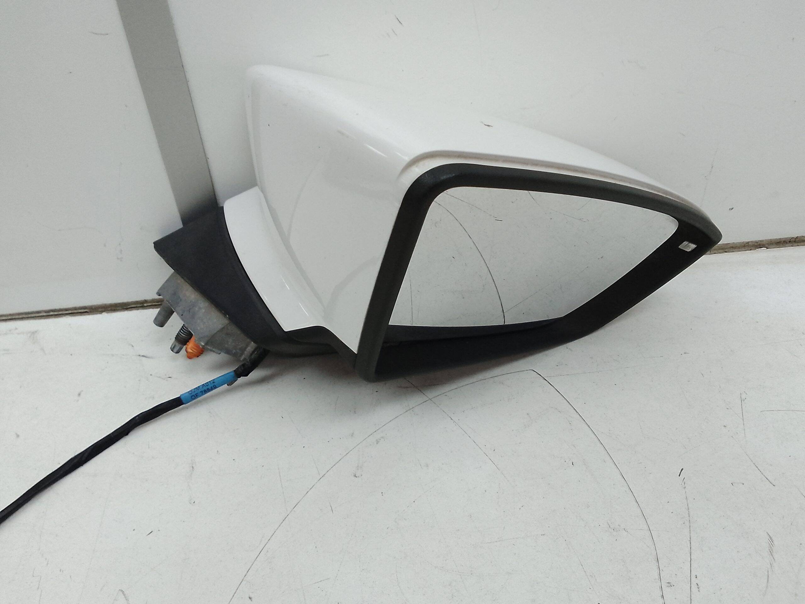 Retrovisor derecho seat ibiza (6p1)(05.2015->)