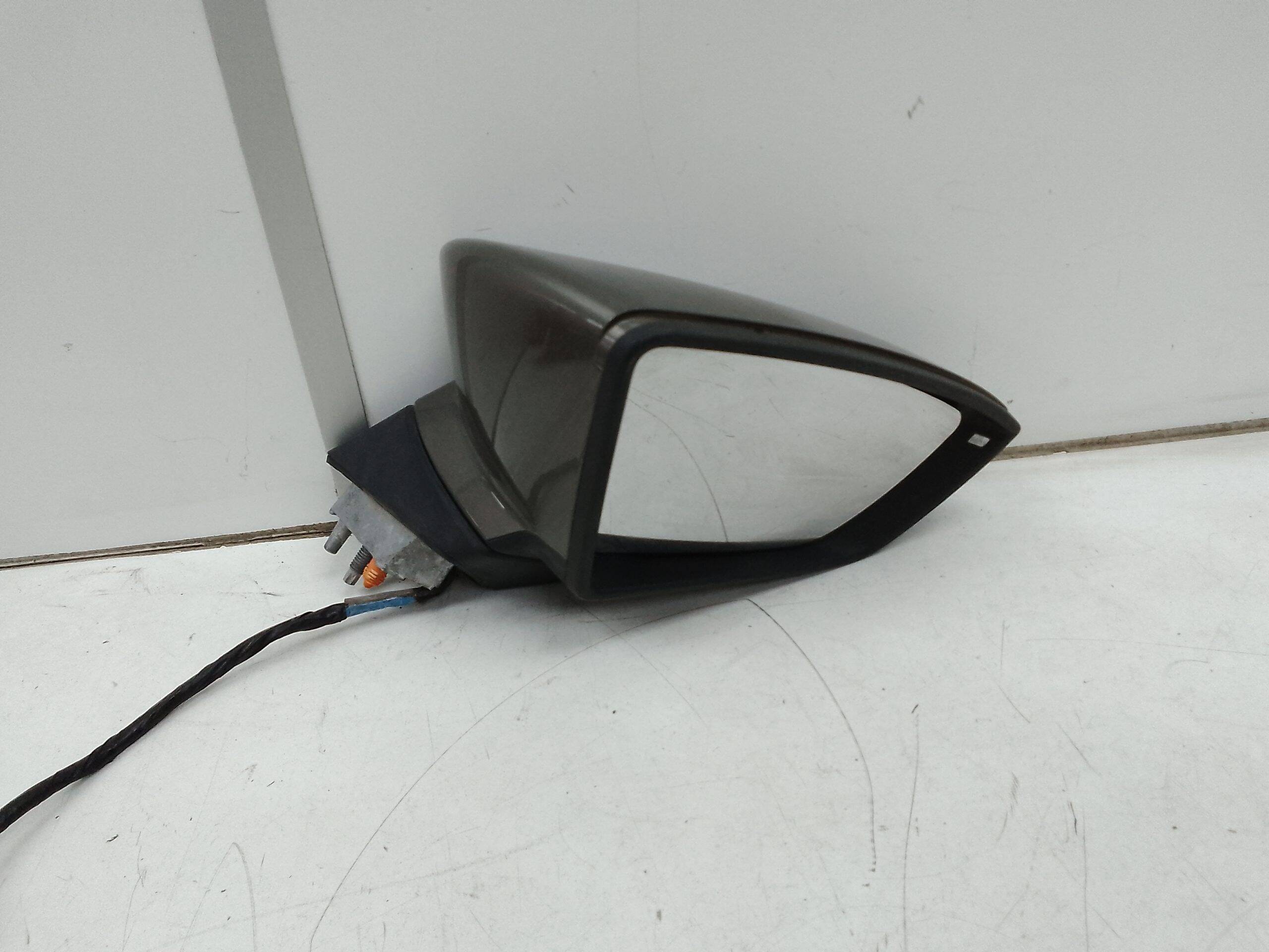 Retrovisor derecho seat leon sc (5f5)(01.2013->)