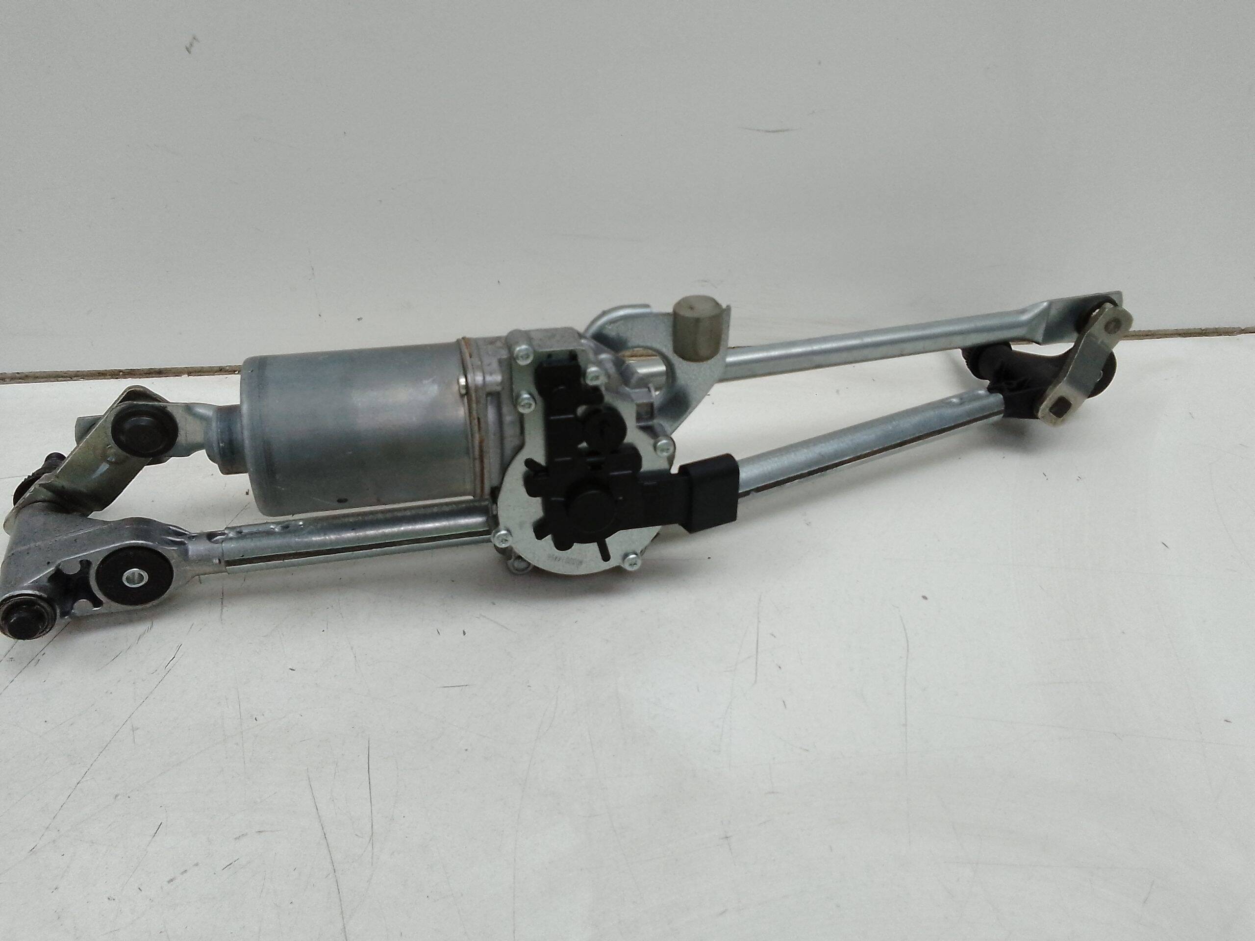 Motor limpia delantero bmw serie x1 (e84)(2009->)