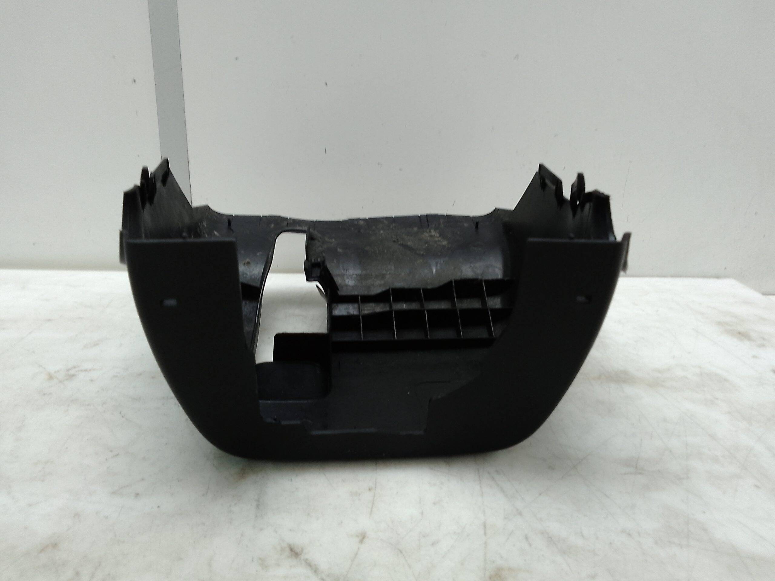 Carcasa columna direccion toyota prius (zvw30)(2009->)