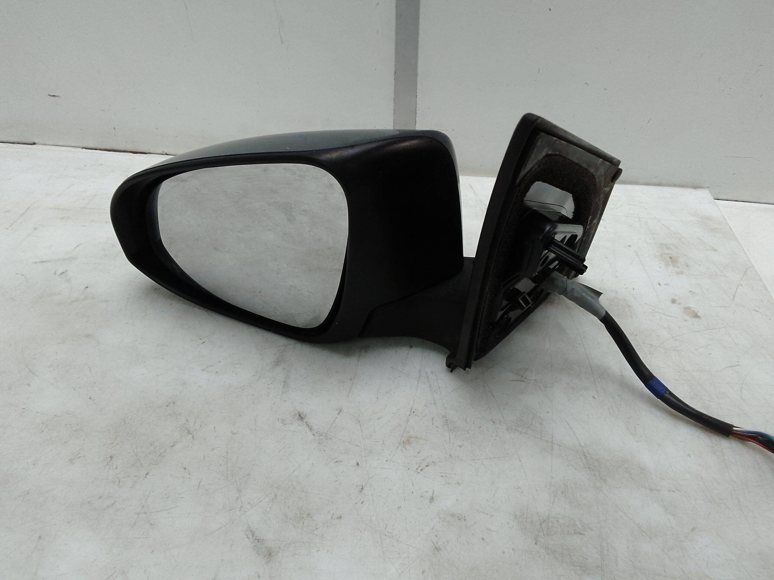 Retrovisor izquierdo electrico toyota auris (e18)(10.2012->)