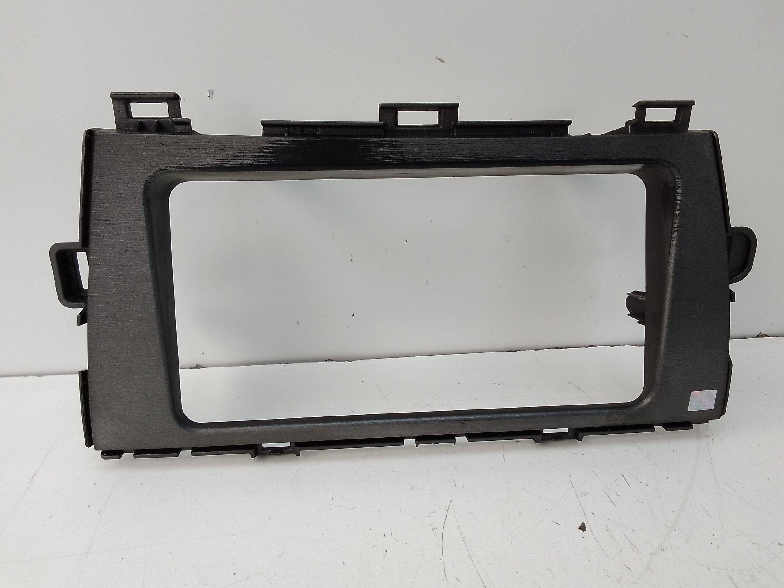 Moldura de radio toyota prius (zvw30)(2009->)