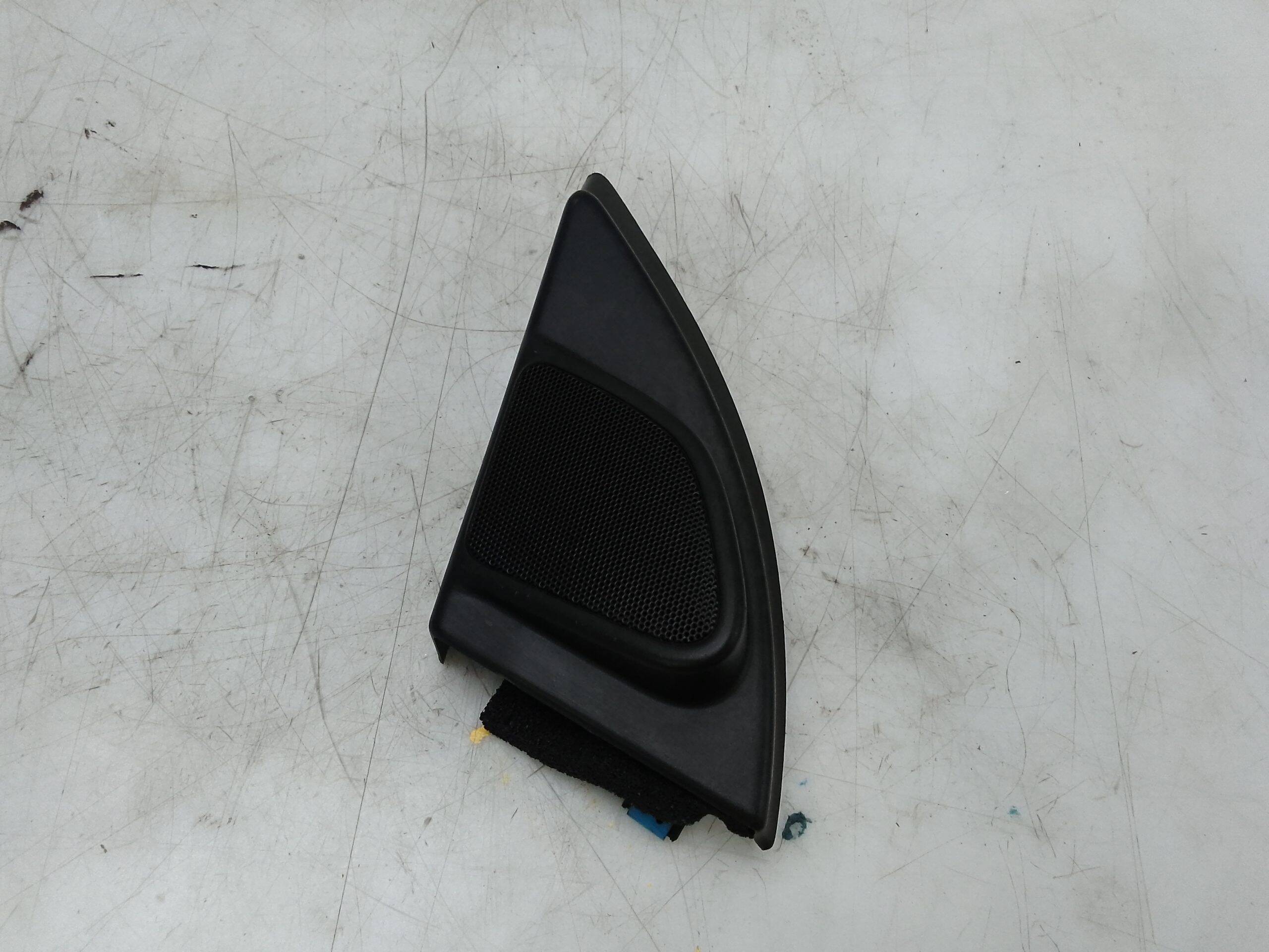 Altavoz puerta delantera izquierda volvo xc60 (2008->)