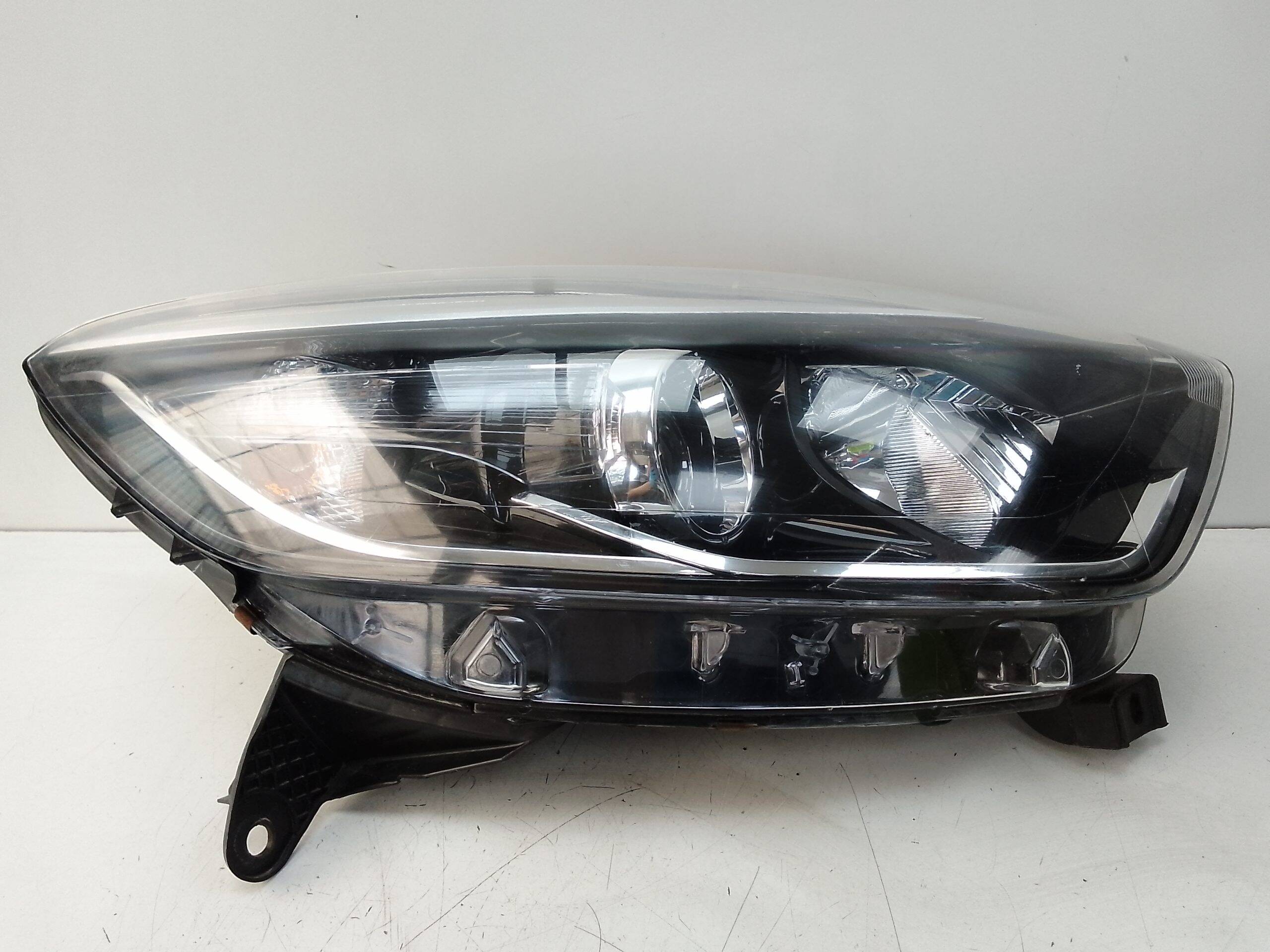 Faro derecho renault captur i (2013->)