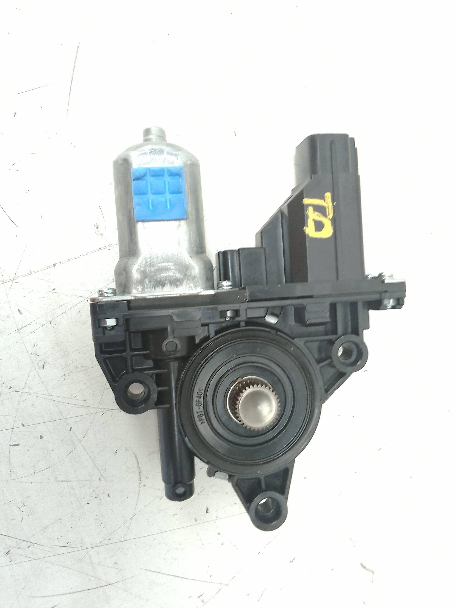 Motor elevalunas trasero derecho kia sorento (um)(01.2015->)