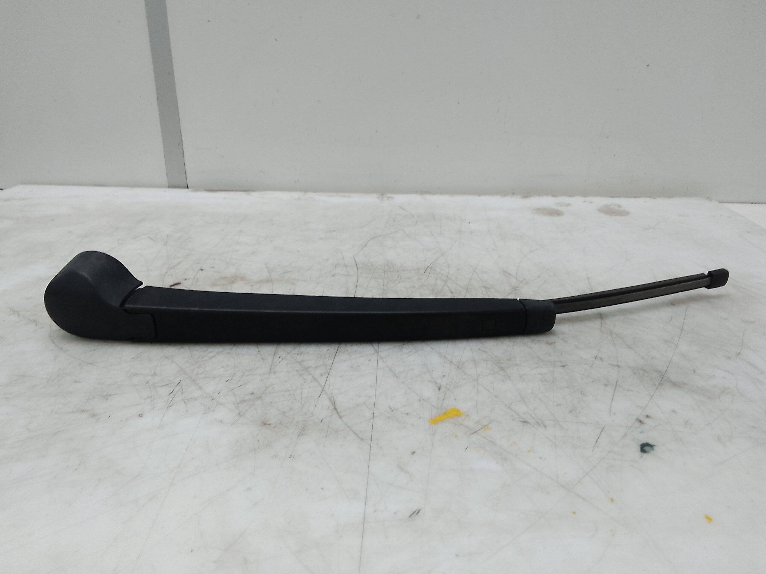 Brazo limpiaparabrisas volkswagen passat variant (3g5)(07.2014->)