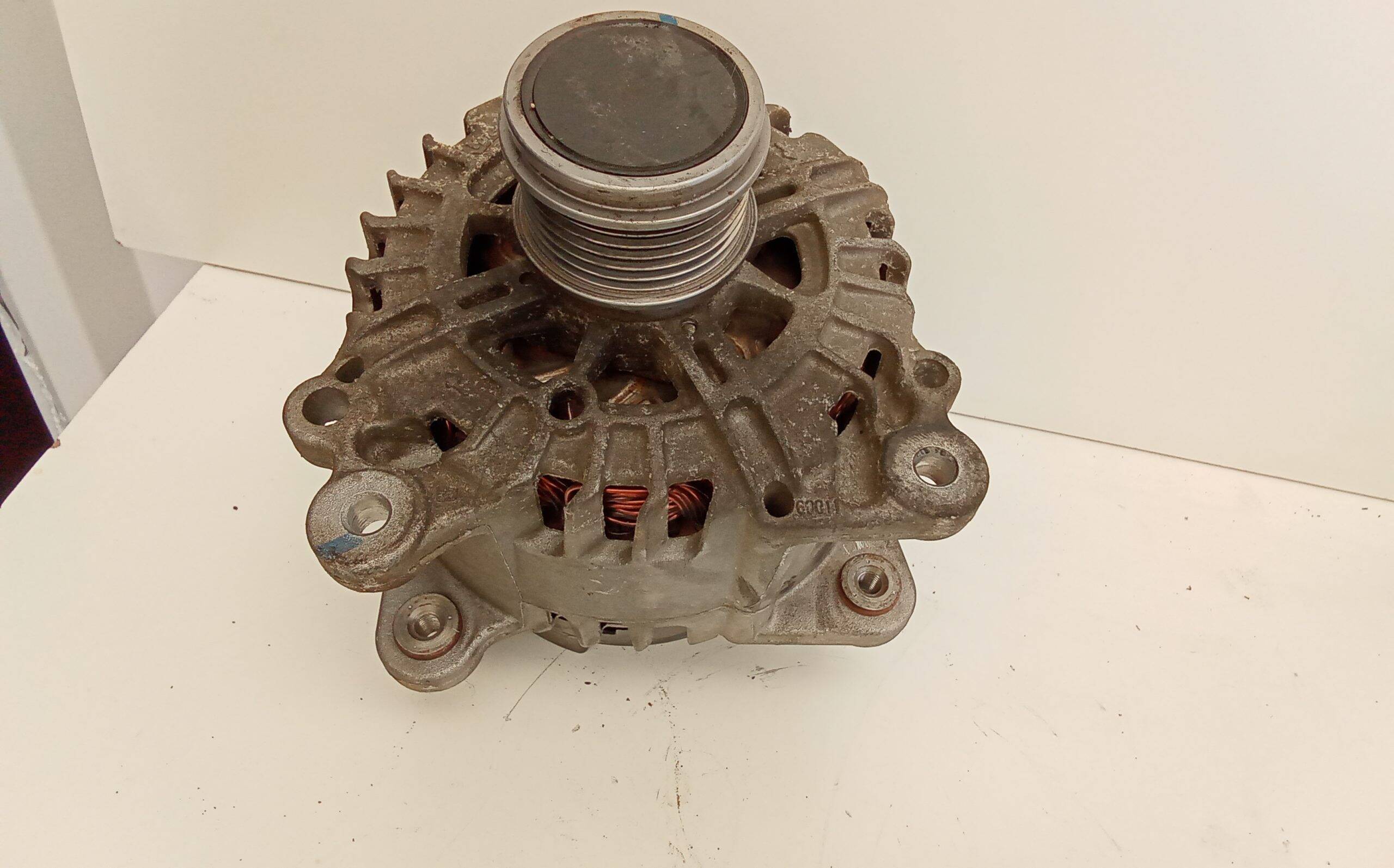 Alternador volkswagen tiguan (ad1)(01.2016->)