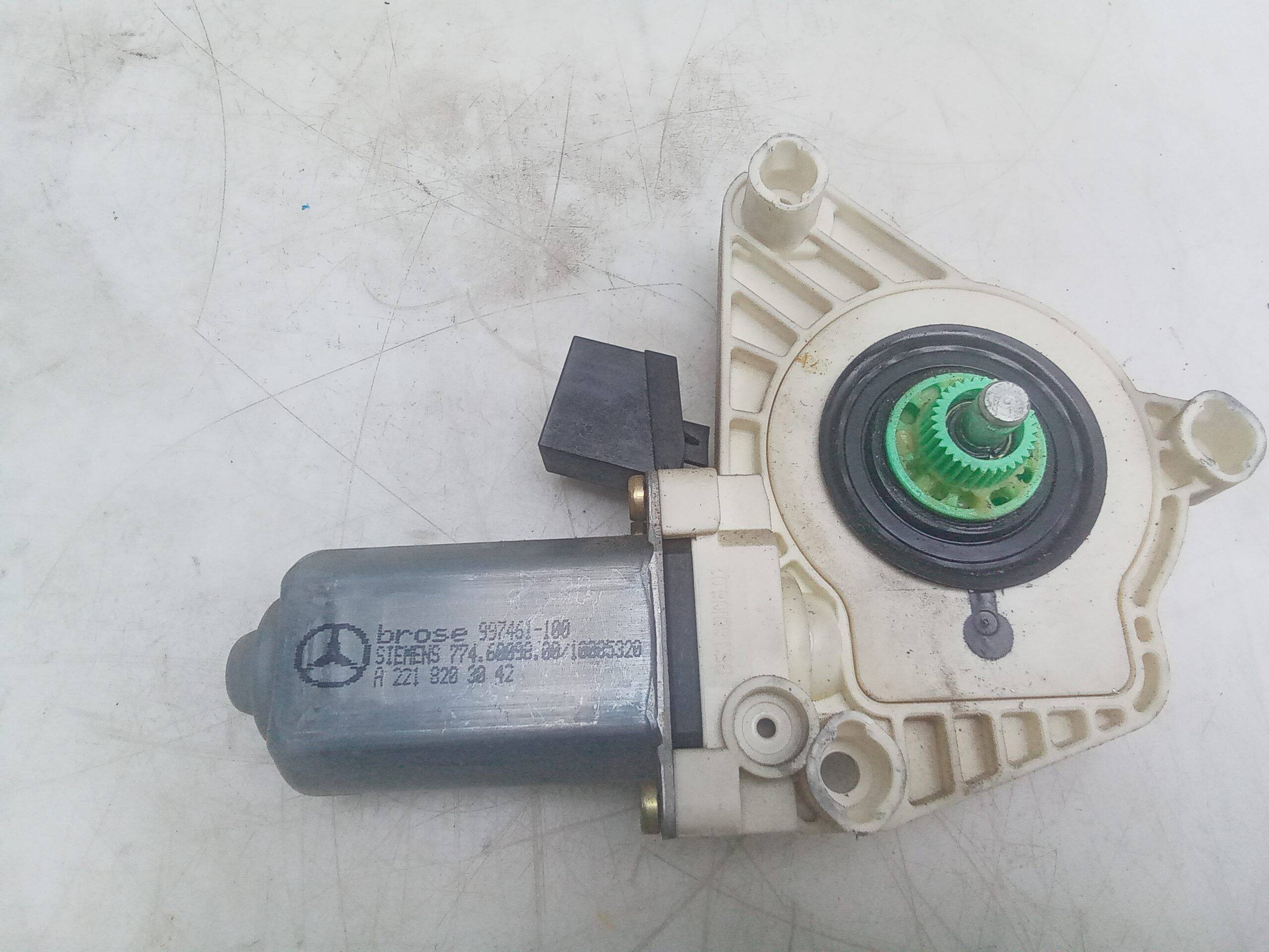 Motor elevalunas trasero derecho mercedes-benz clase s (bm 221) lim. (06.2005->)