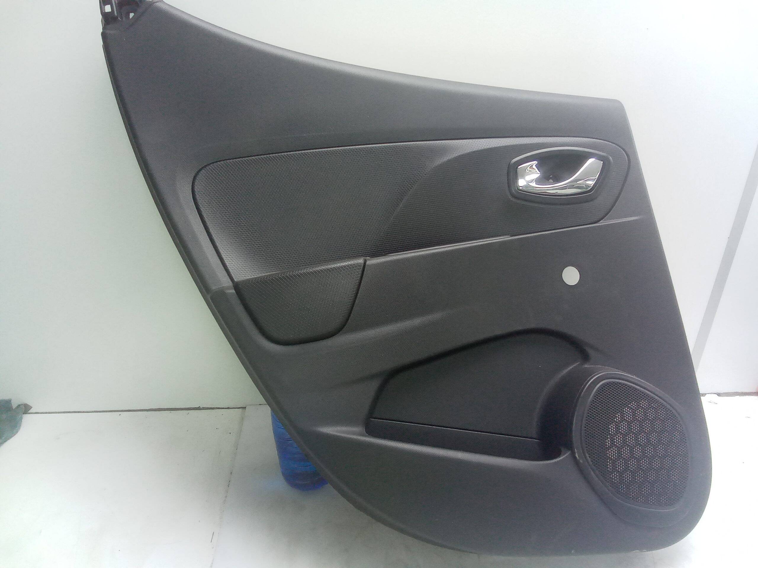 Guarnecido puerta trasera derecha renault clio iv (2012->)