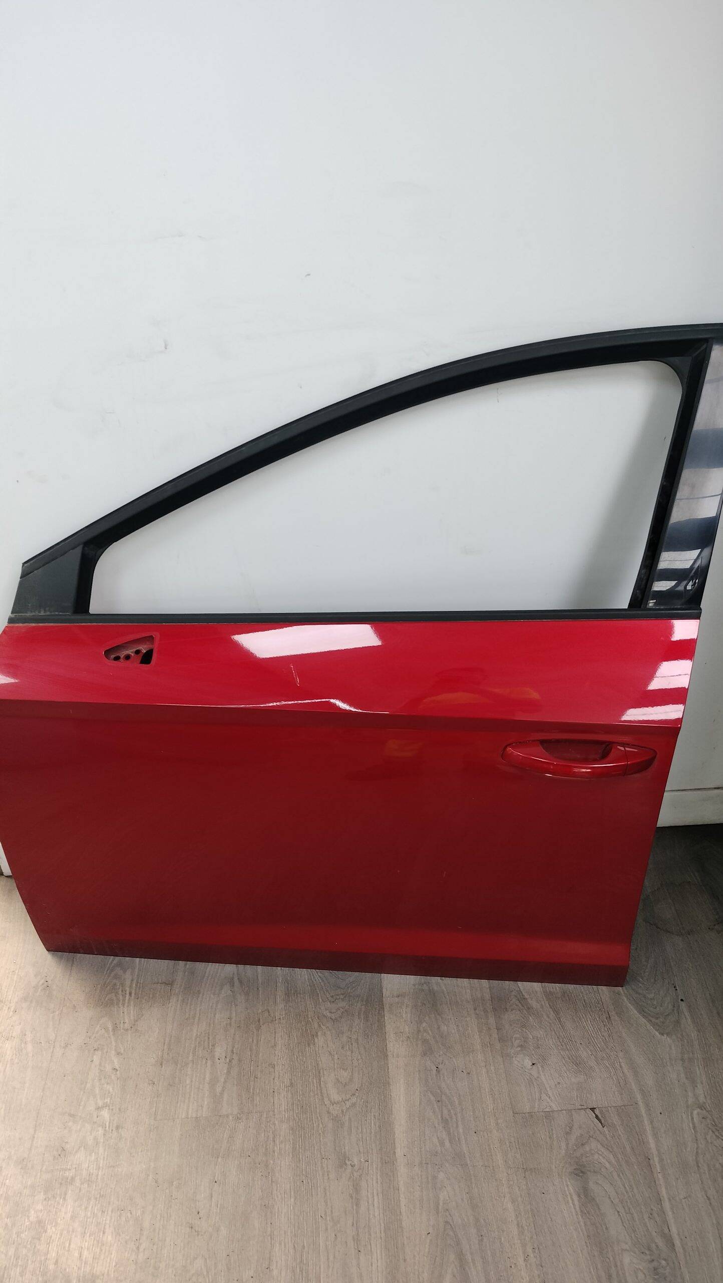 Puerta delantera izquierda seat leon st 5f8 (10.2013->)