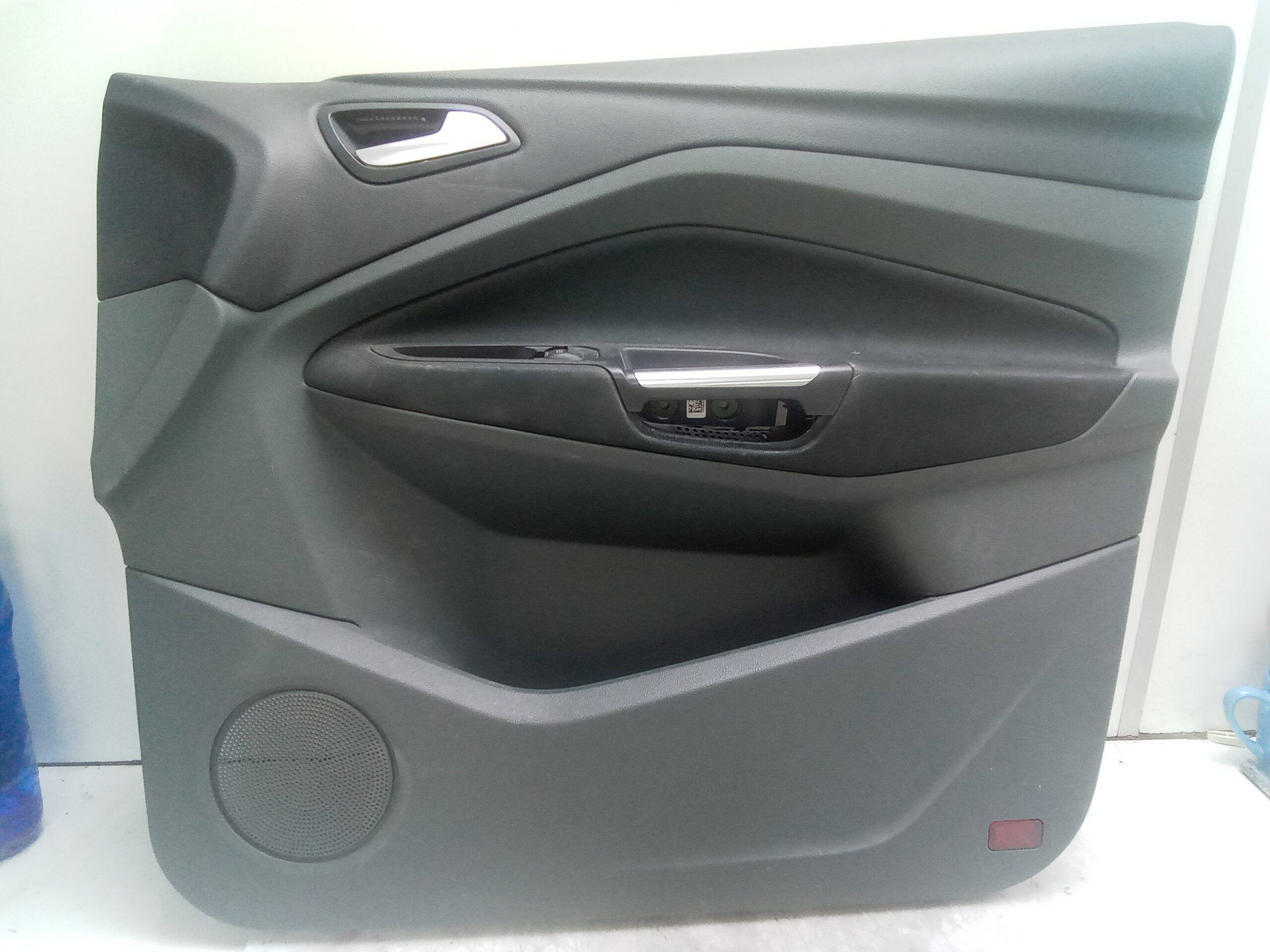 Guarnecido puerta delantera derecha ford c-max (cb7)(2010->)