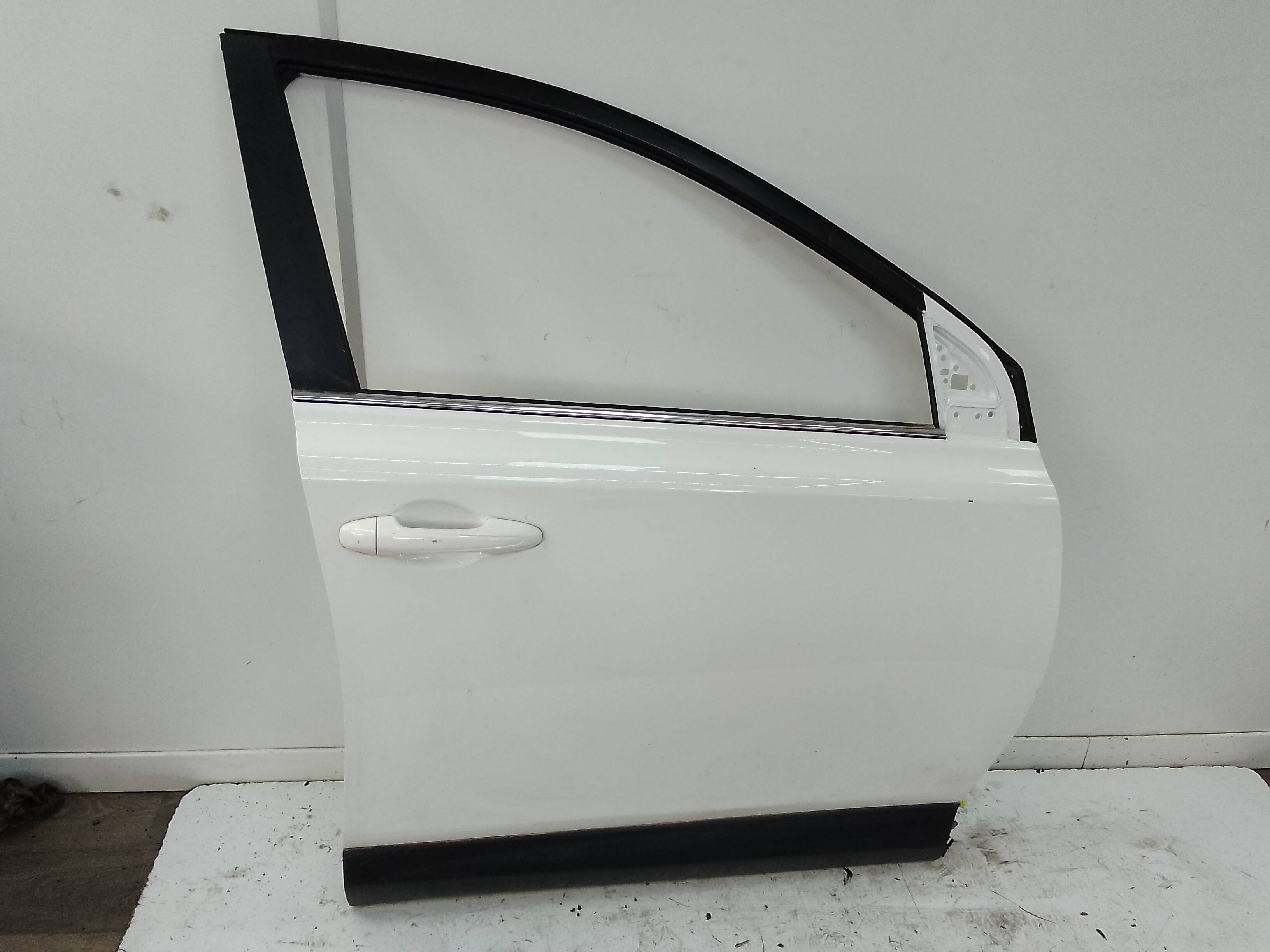 Puerta delantera derecha toyota rav4 (a4)(2013->)