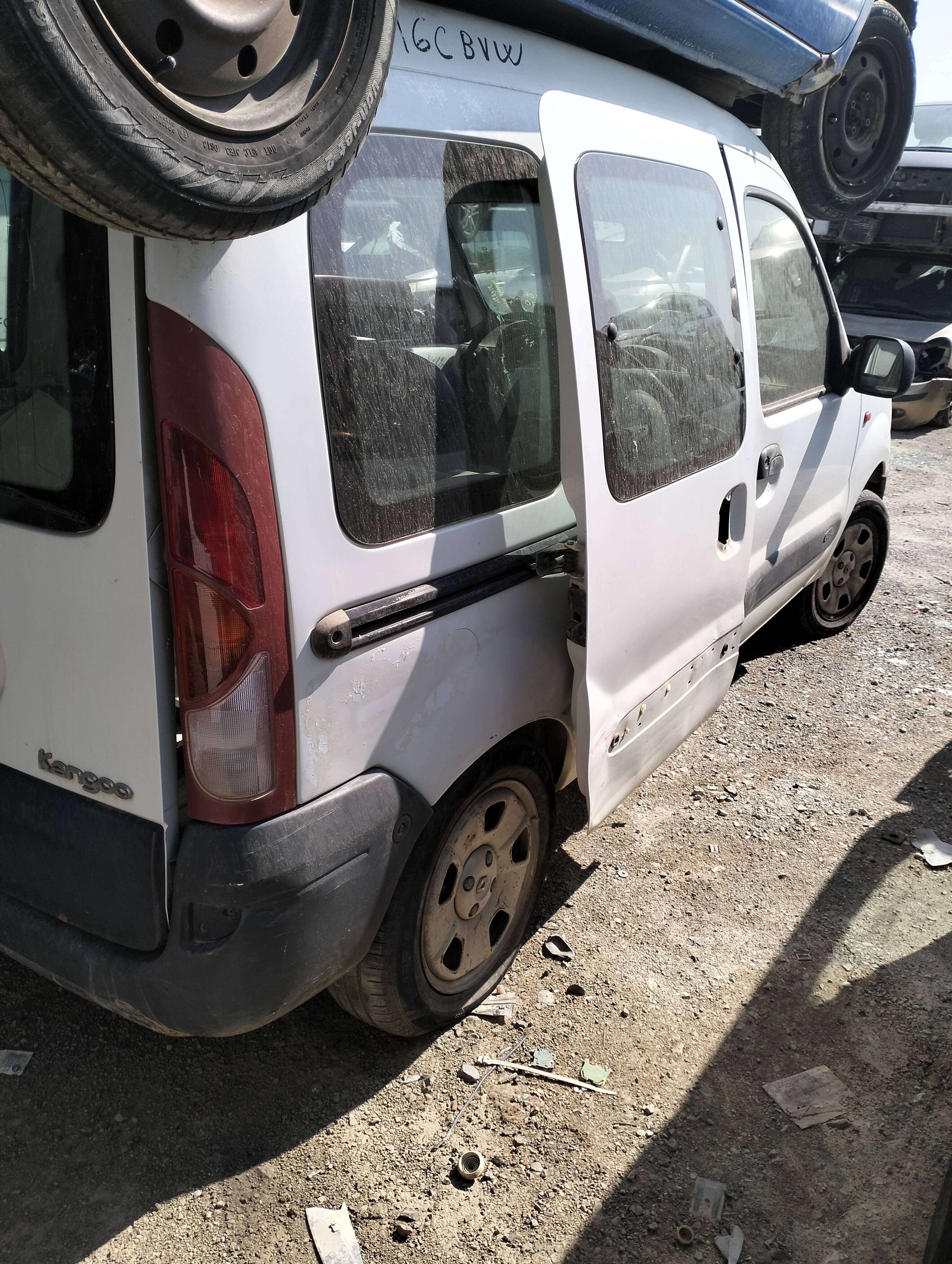 Soporte pinza freno trasera derecha renault kangoo 4x4 (2001->)