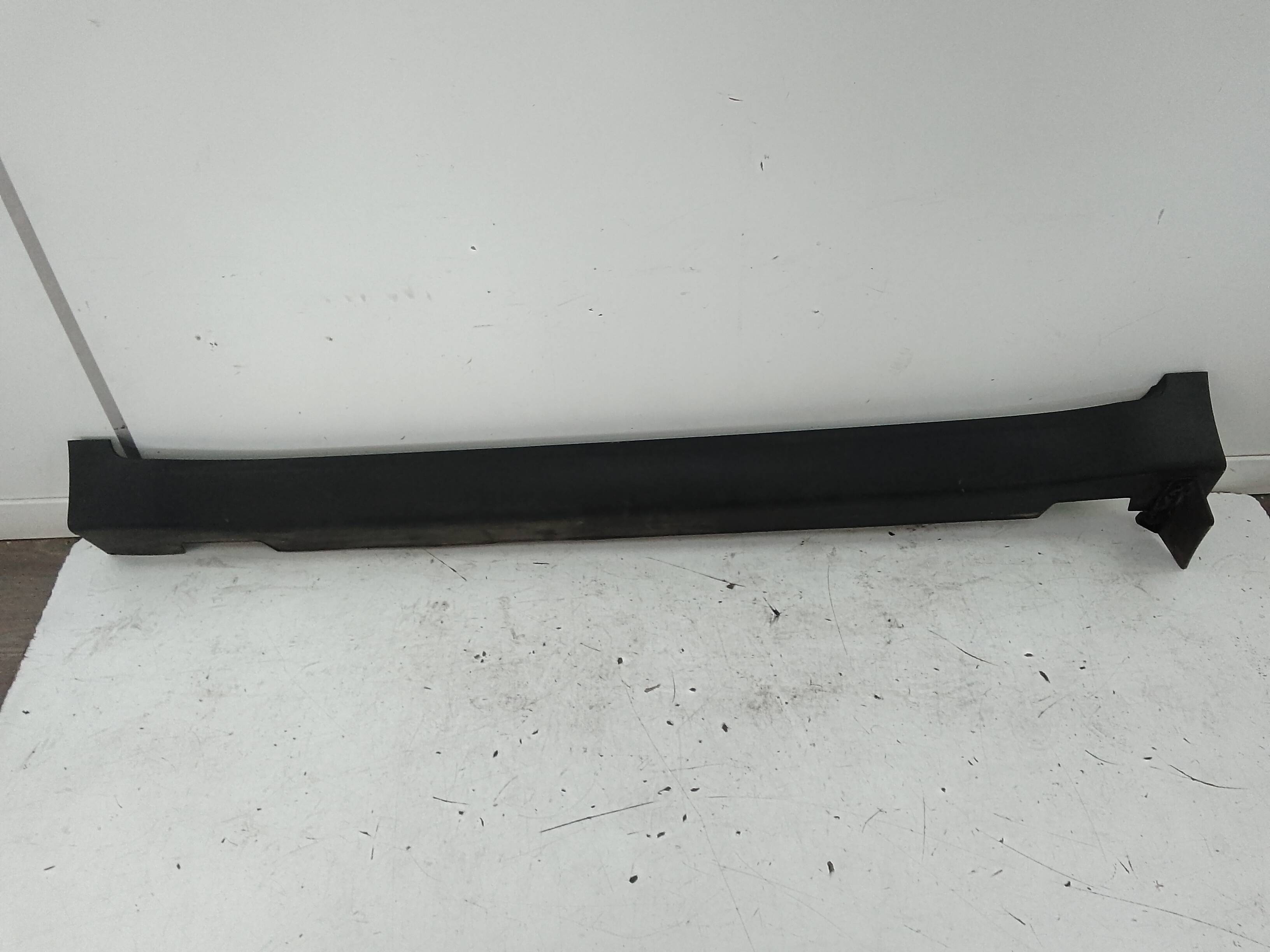 Spoiler talonera derecha kia sportage (ql)(2016->)