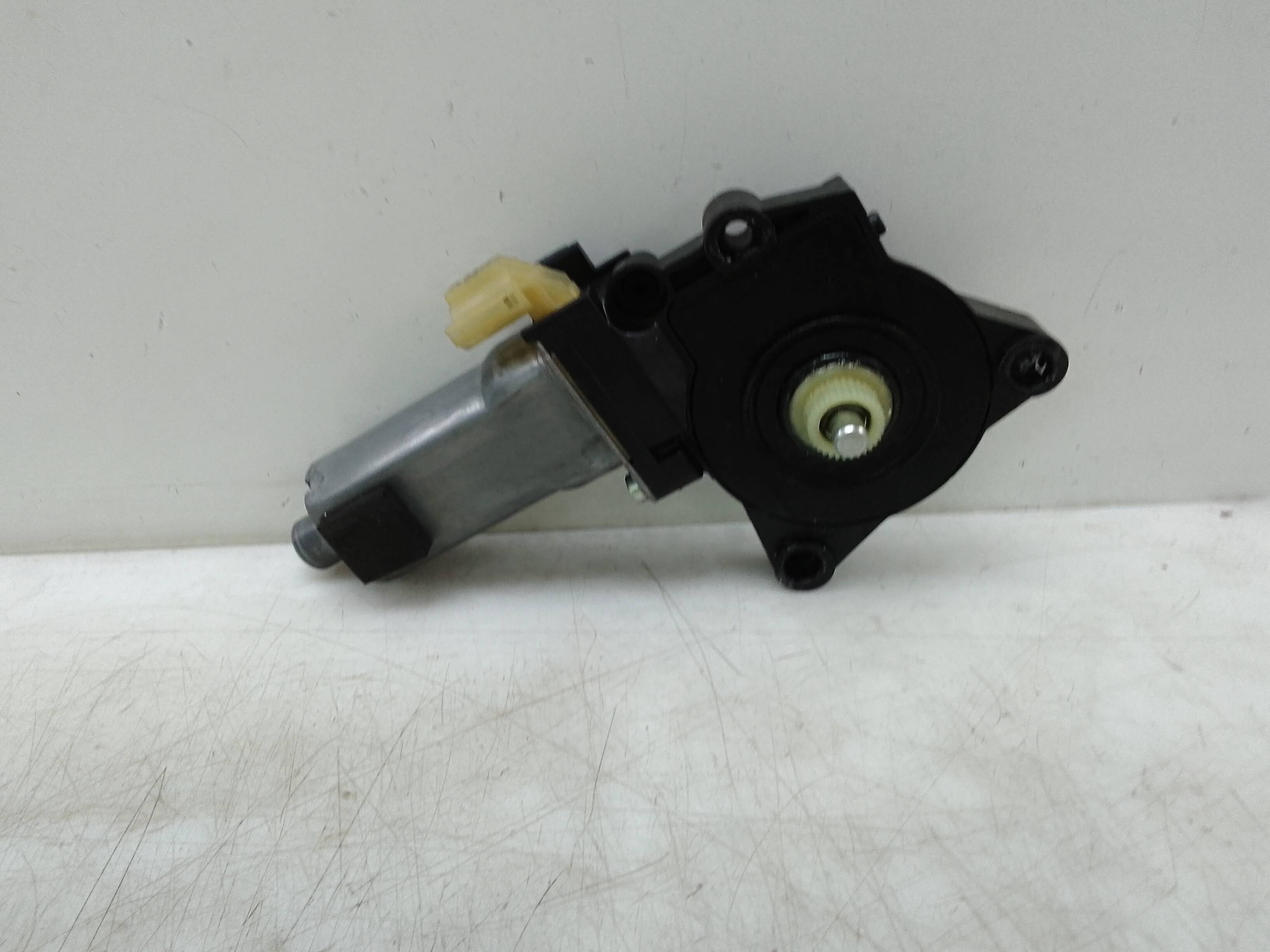 Motor elevalunas delantero derecho hyundai i30 (fd)(06.2007->)