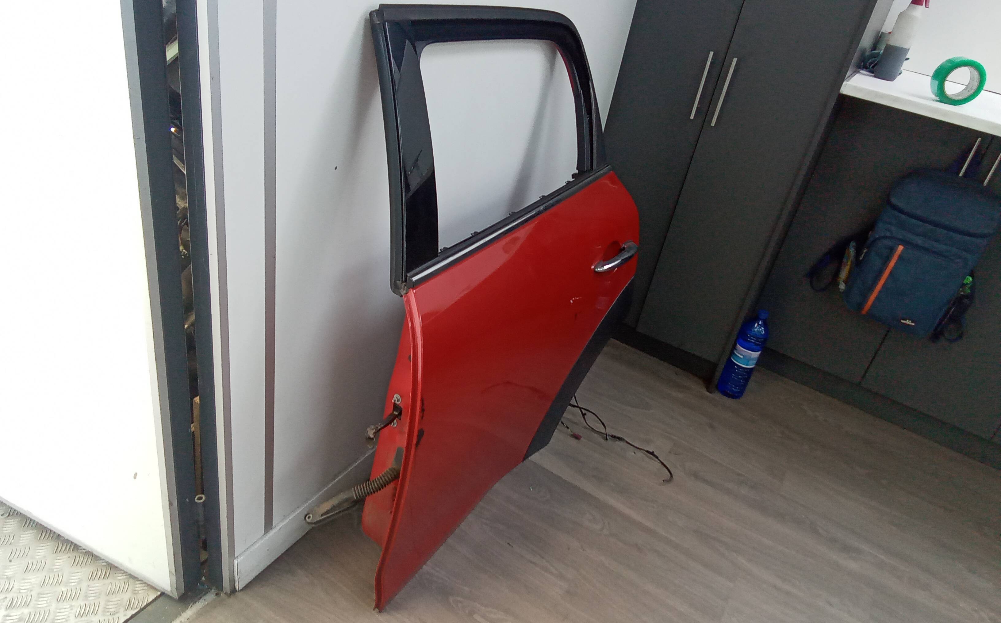 Puerta trasera izquierda mini cooper d countryman