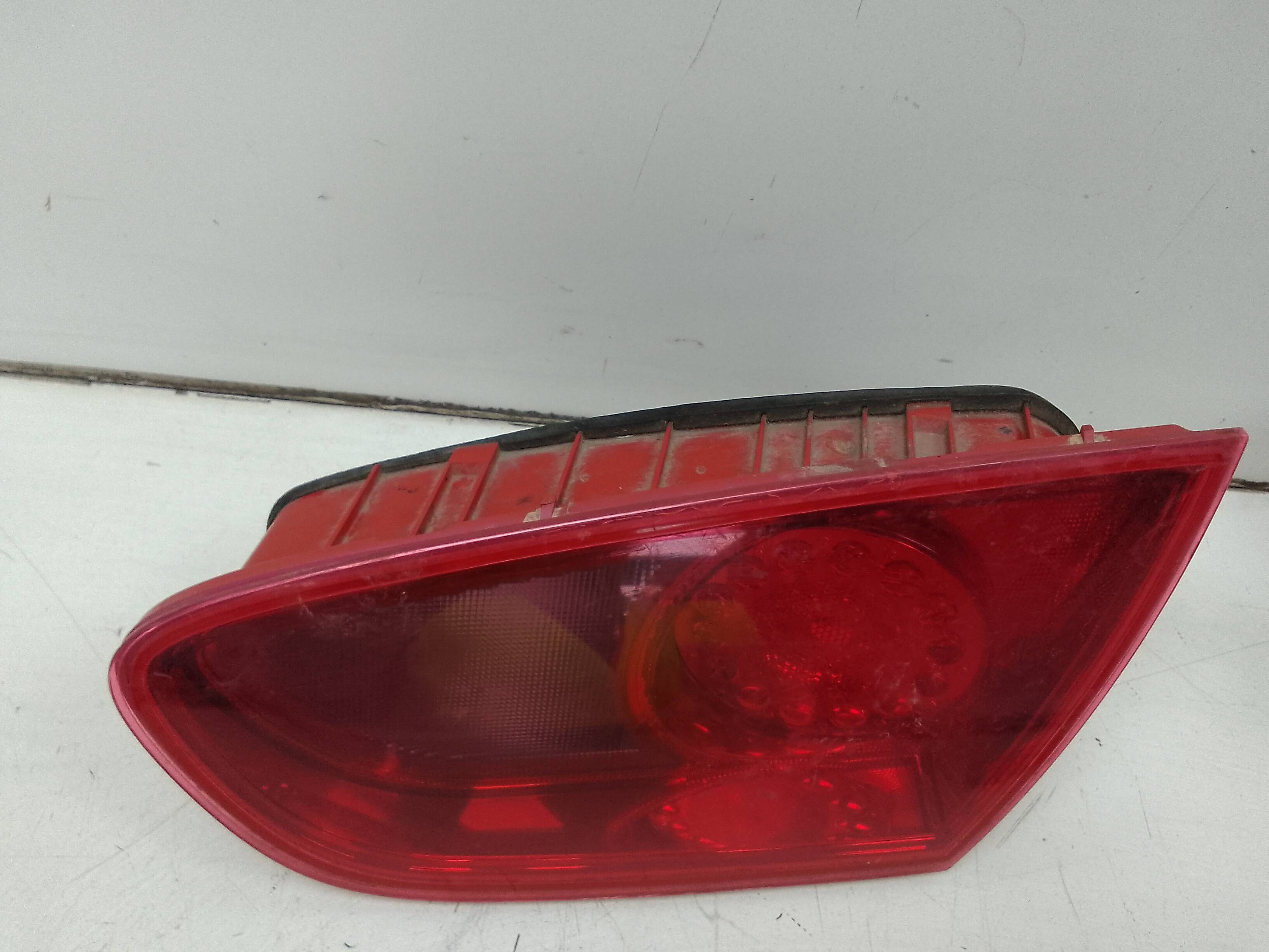 Piloto trasero derecho seat leon (1p1)(05.2005->)