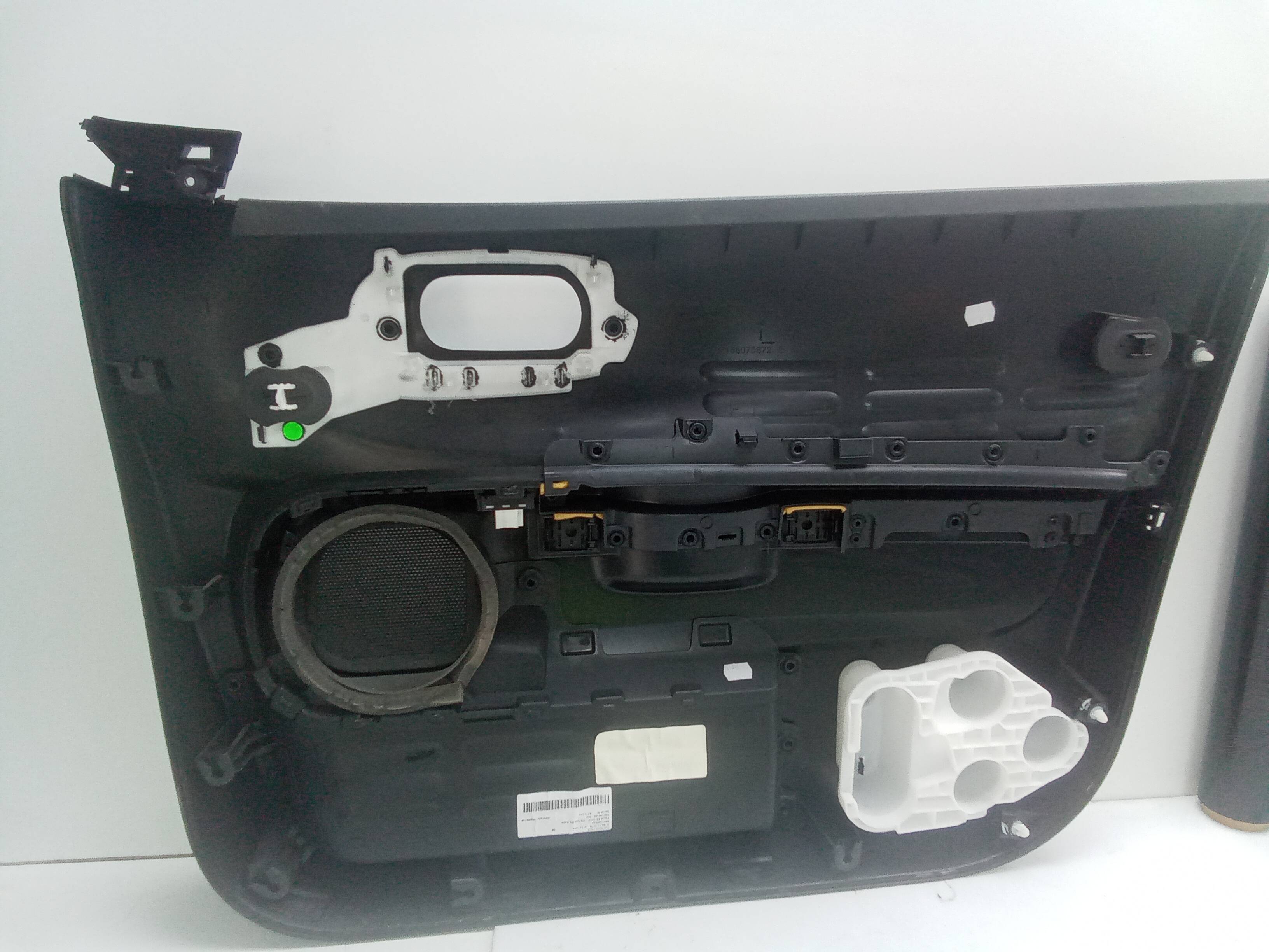 Guarnecido puerta delantera derecha citroen c4 cactus (2014->)