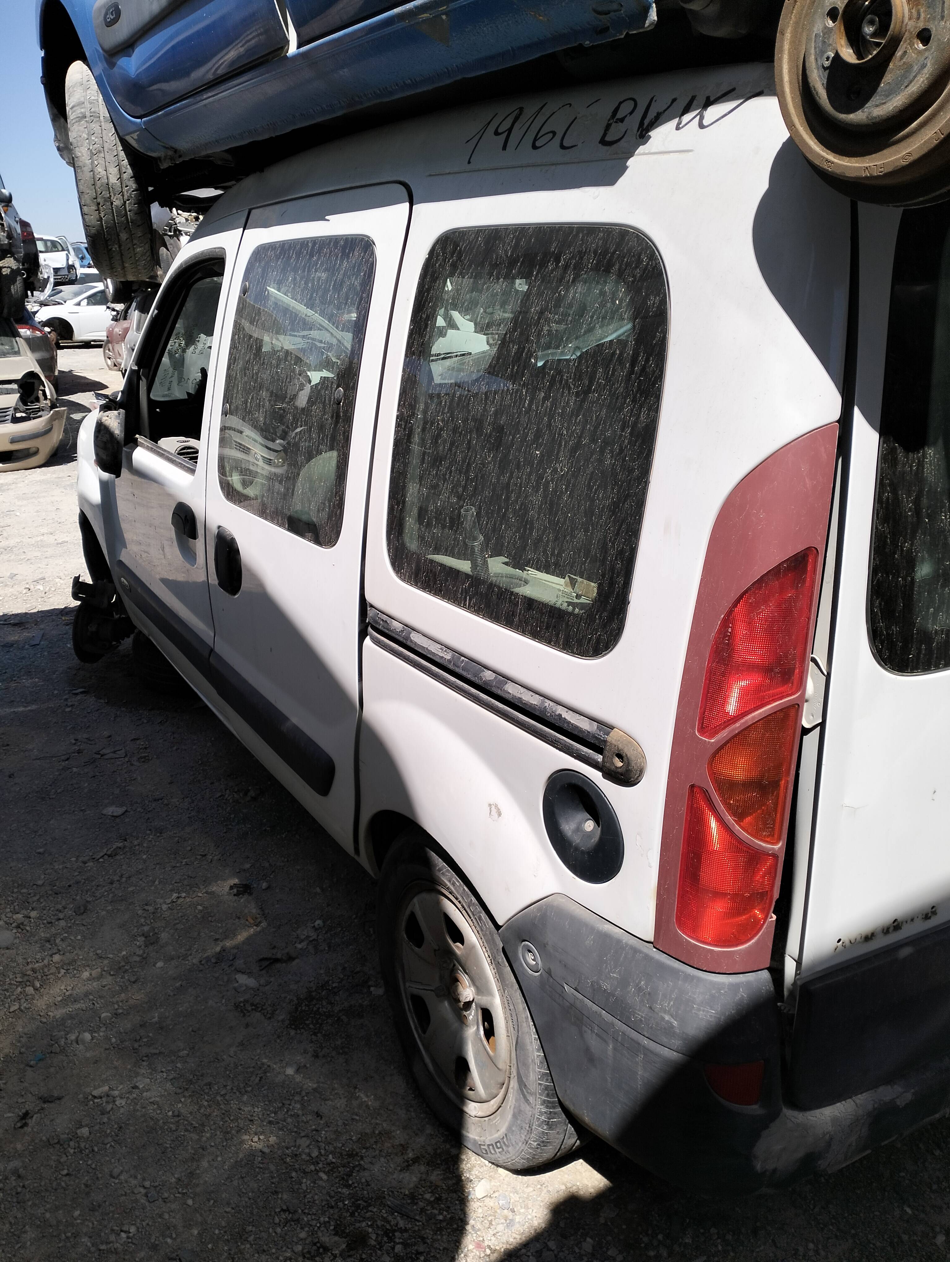 Puerta trasera izquierda renault kangoo 4x4 (2001->)