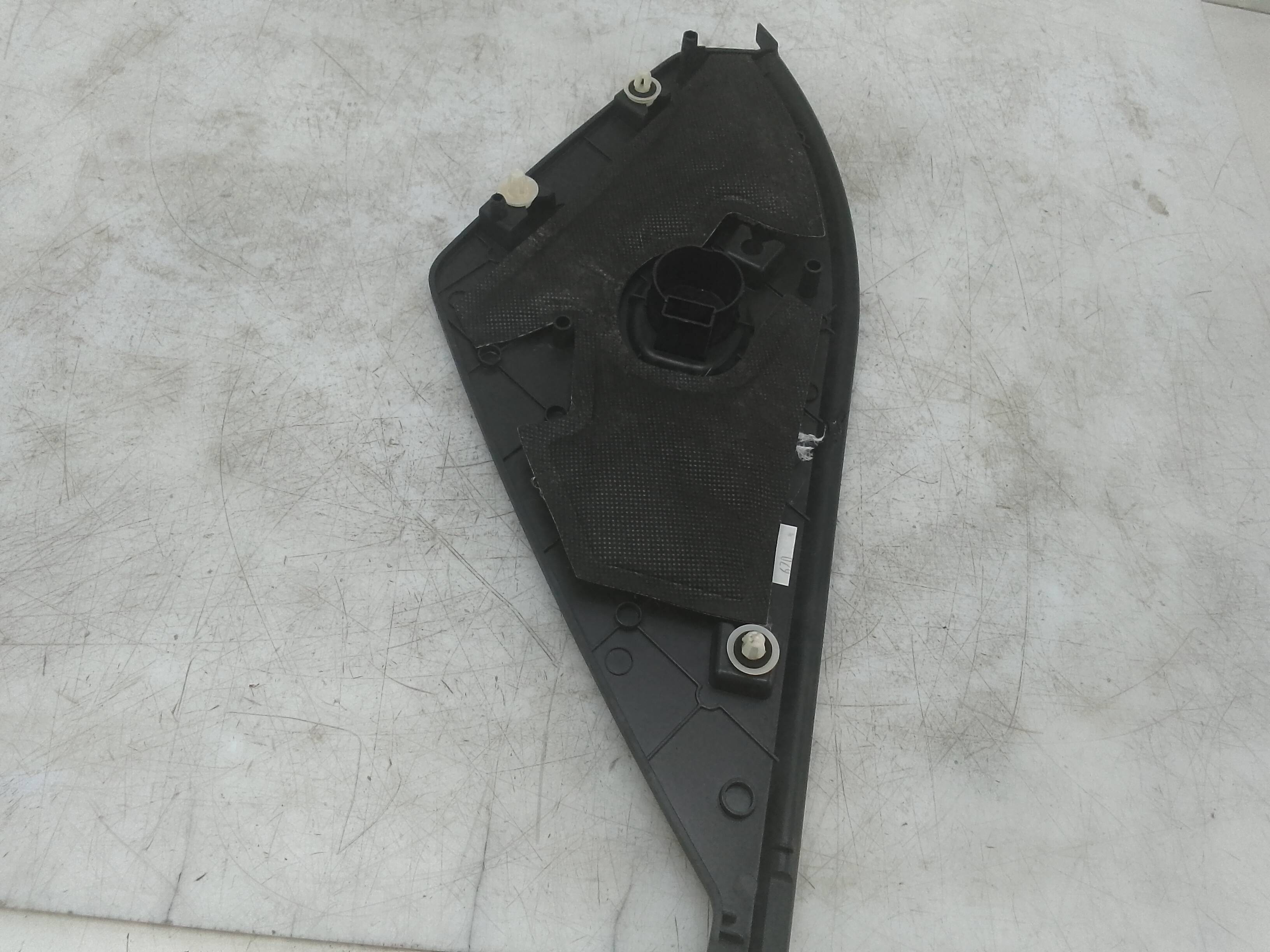 Moldura lateral izquierda land rover range rover (lm)(01.2002->)