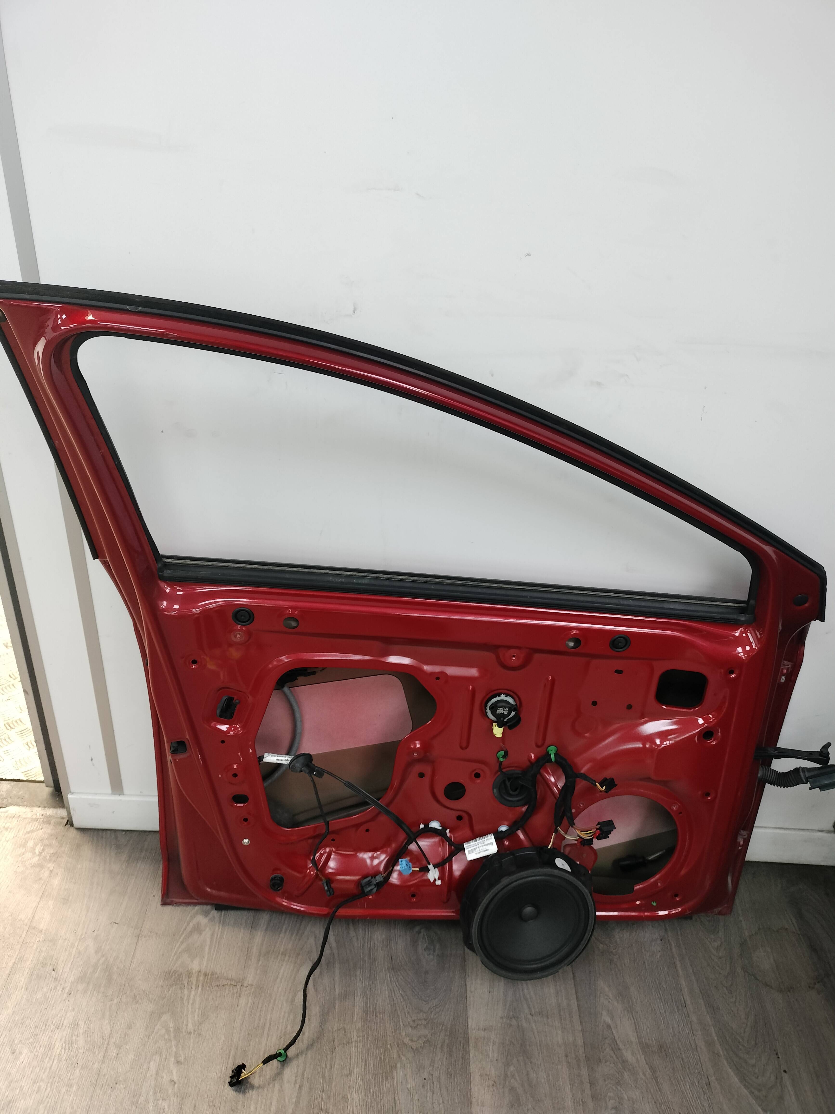 Puerta delantera izquierda seat leon st 5f8 (10.2013->)