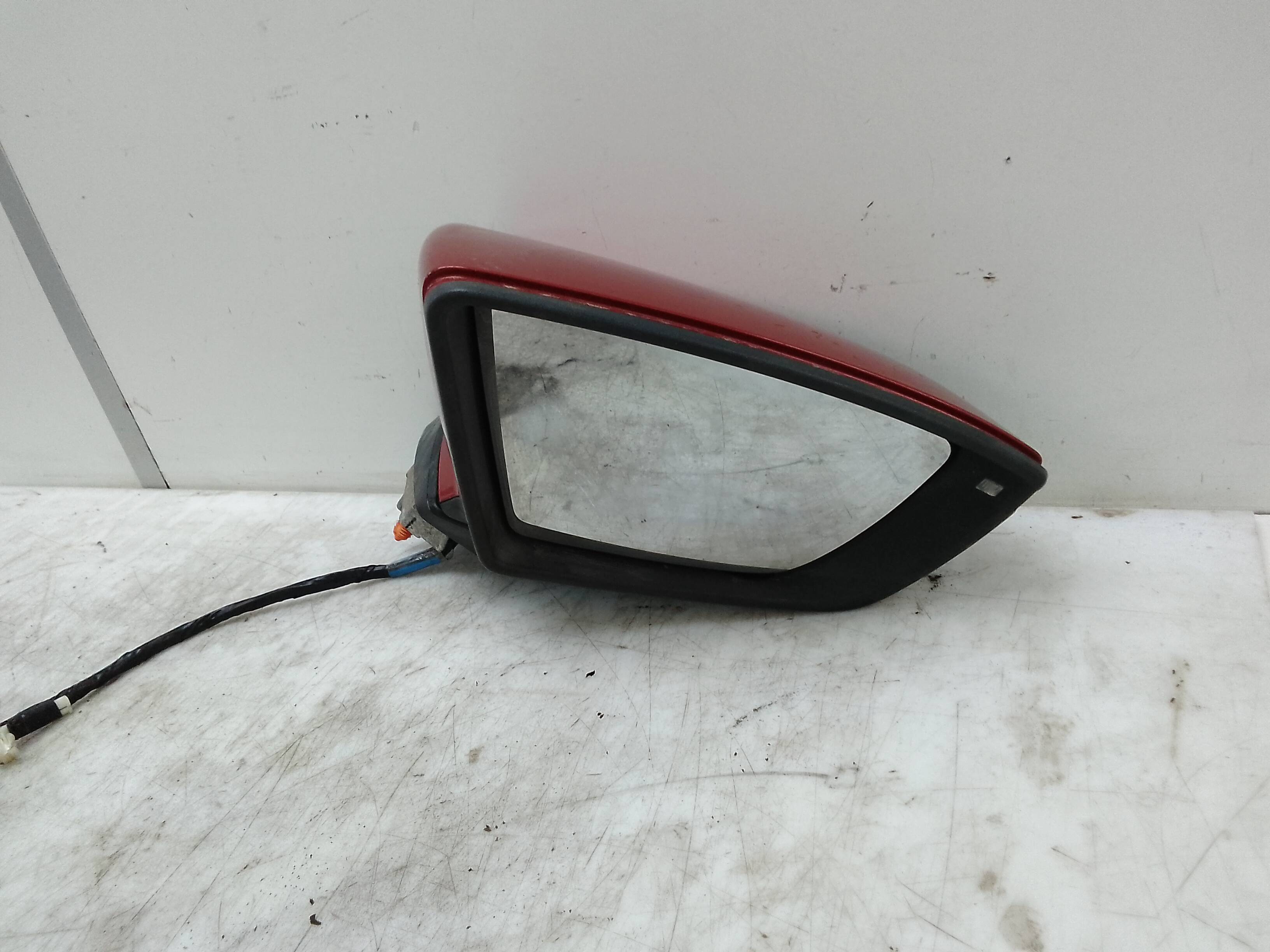 Retrovisor derecho electrico seat leon st 5f8 (10.2013->)