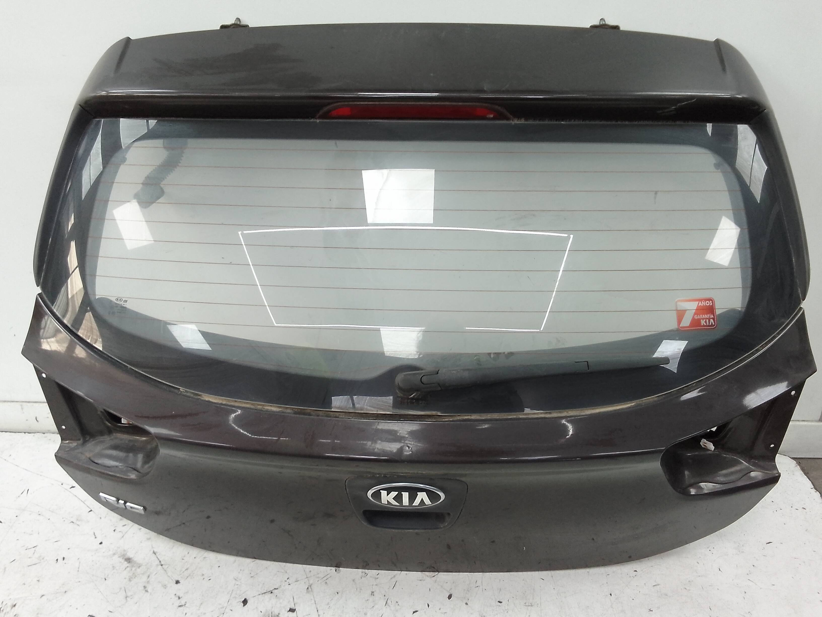 Porton trasero kia rio (yb)(2016->)