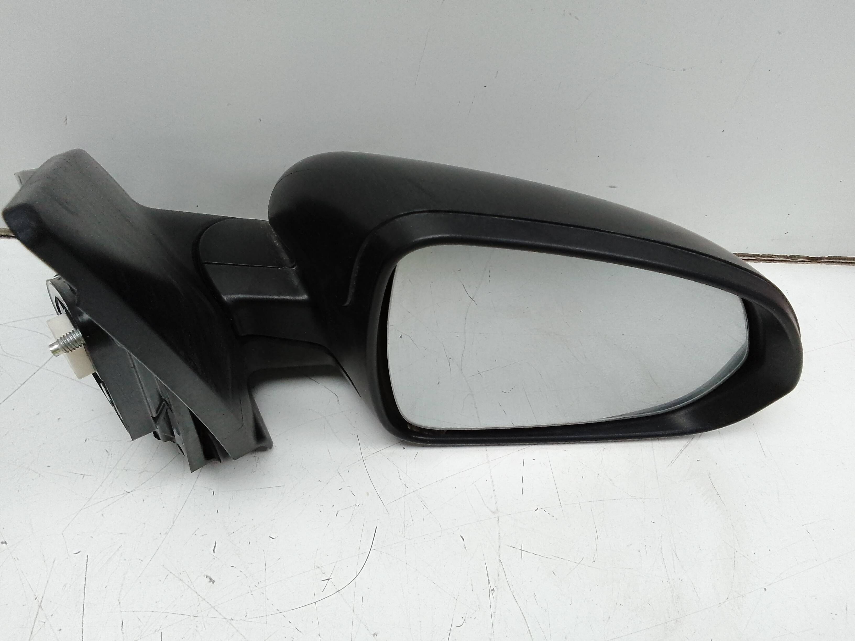 Retrovisor derecho kia rio (yb)(2016->)