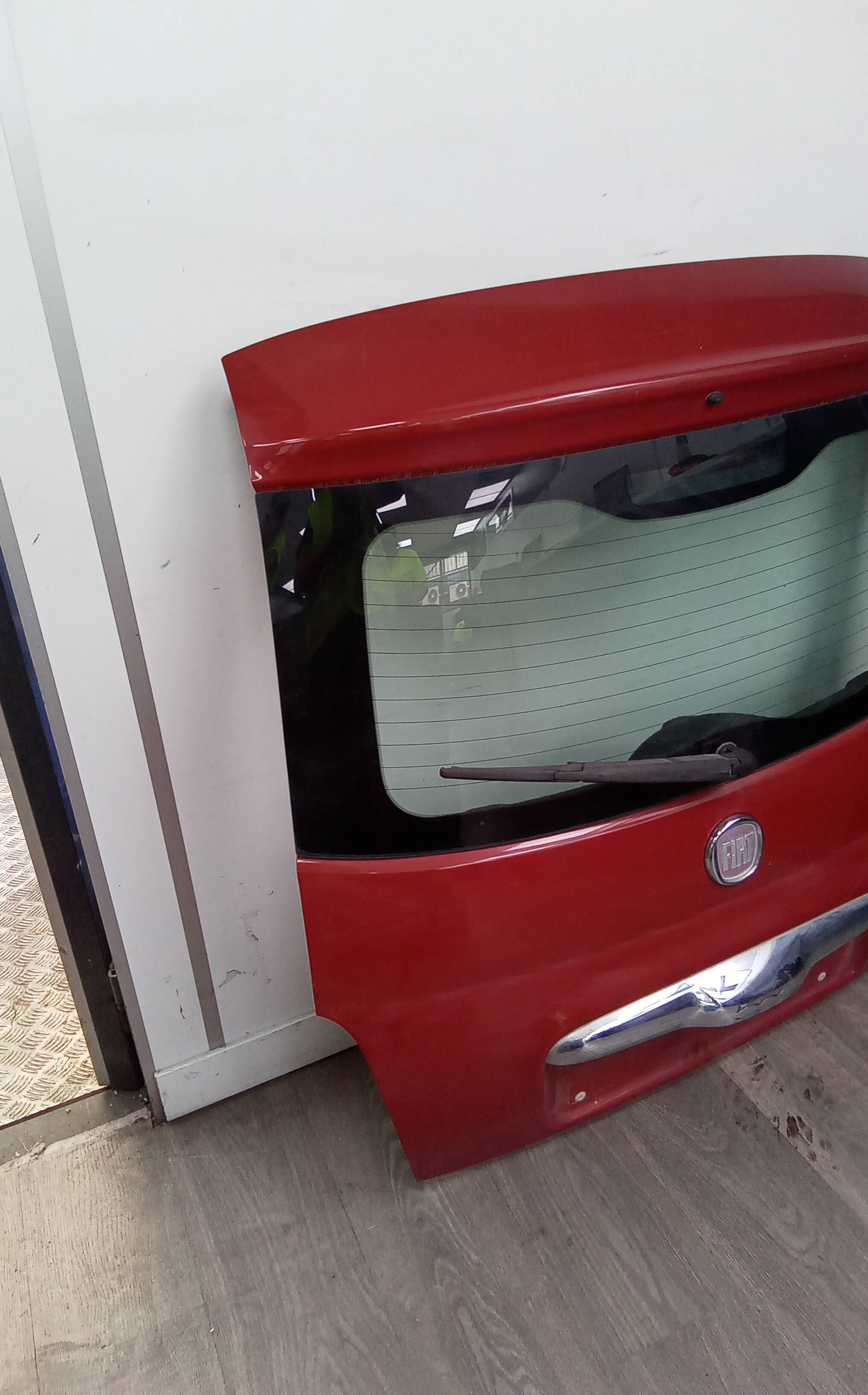 Porton trasero fiat 500 (150) berlina (2007->)