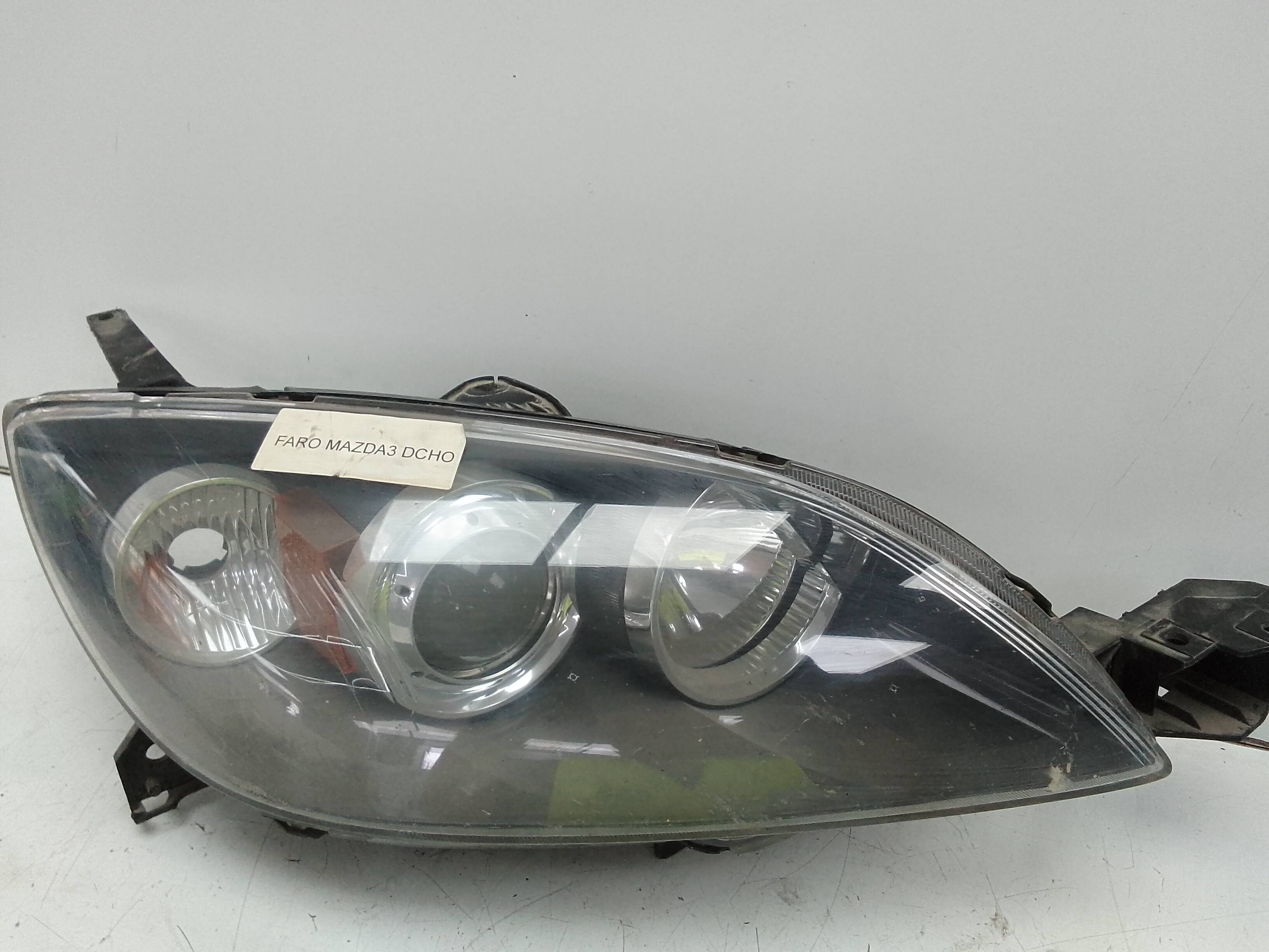 Faro derecho mazda 3 berlina (bk)(2003->)