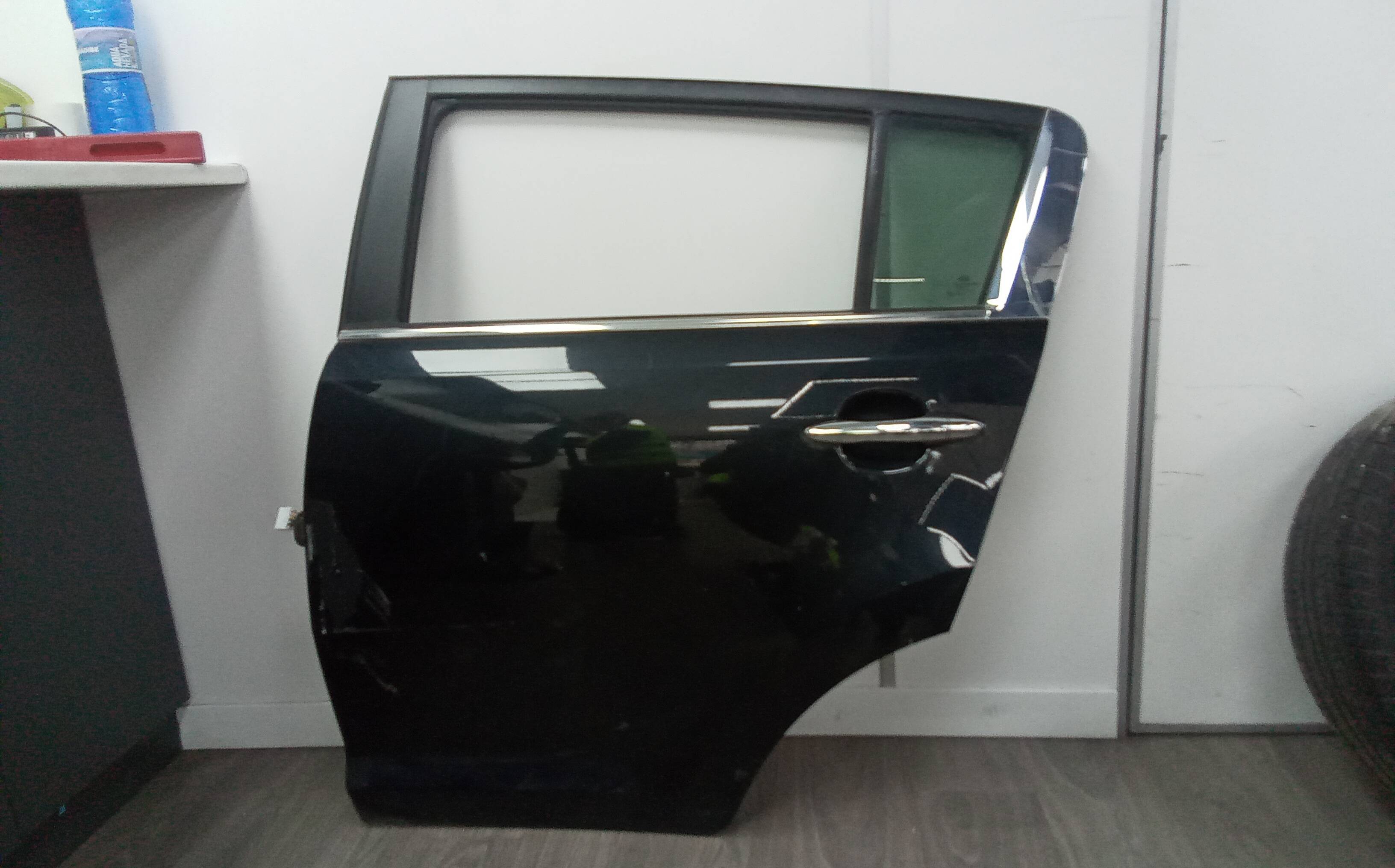 Puerta trasera izquierda kia sportage (sl)(2010->)