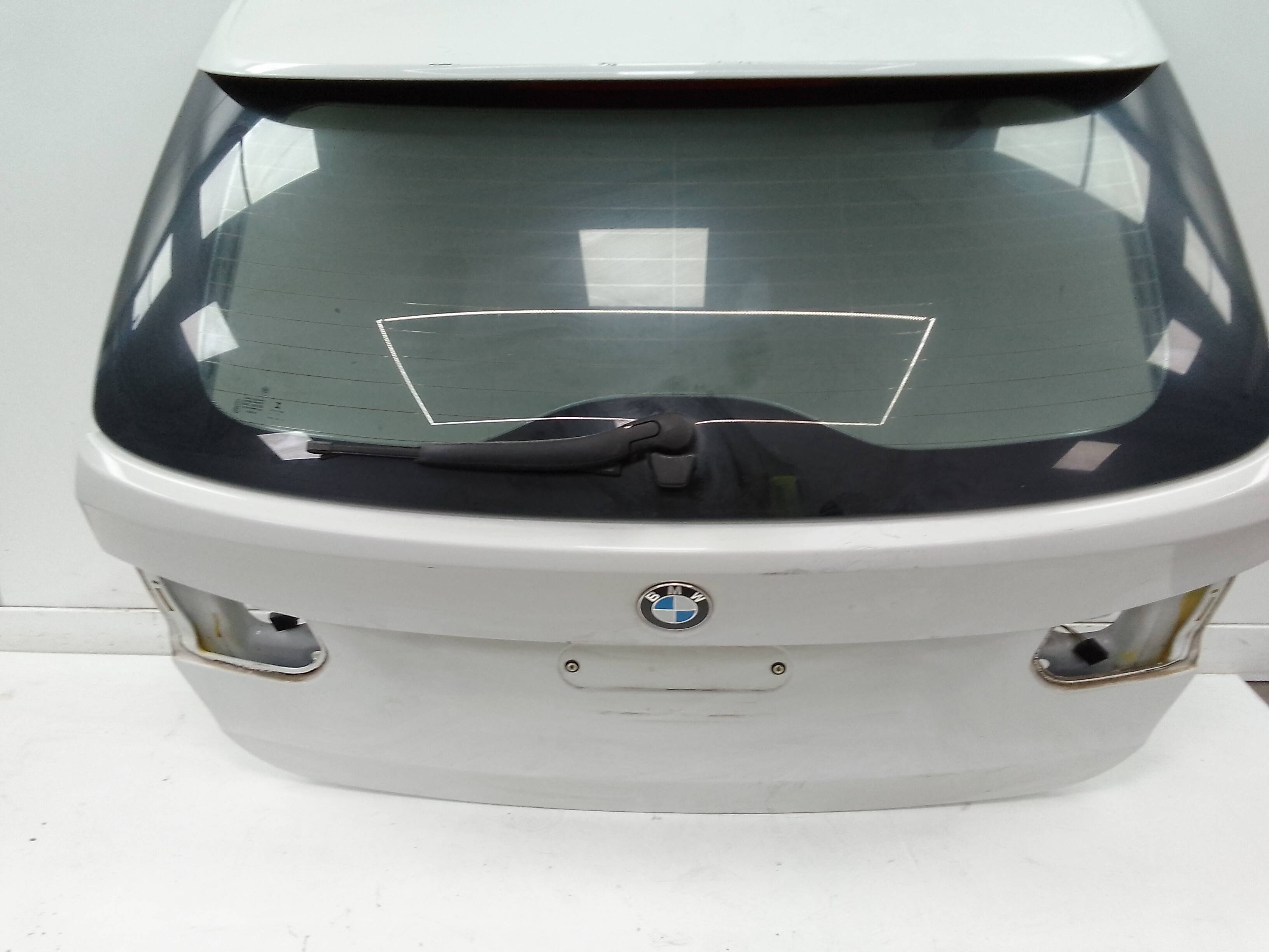 Porton trasero bmw bmw serie 3 318d e90