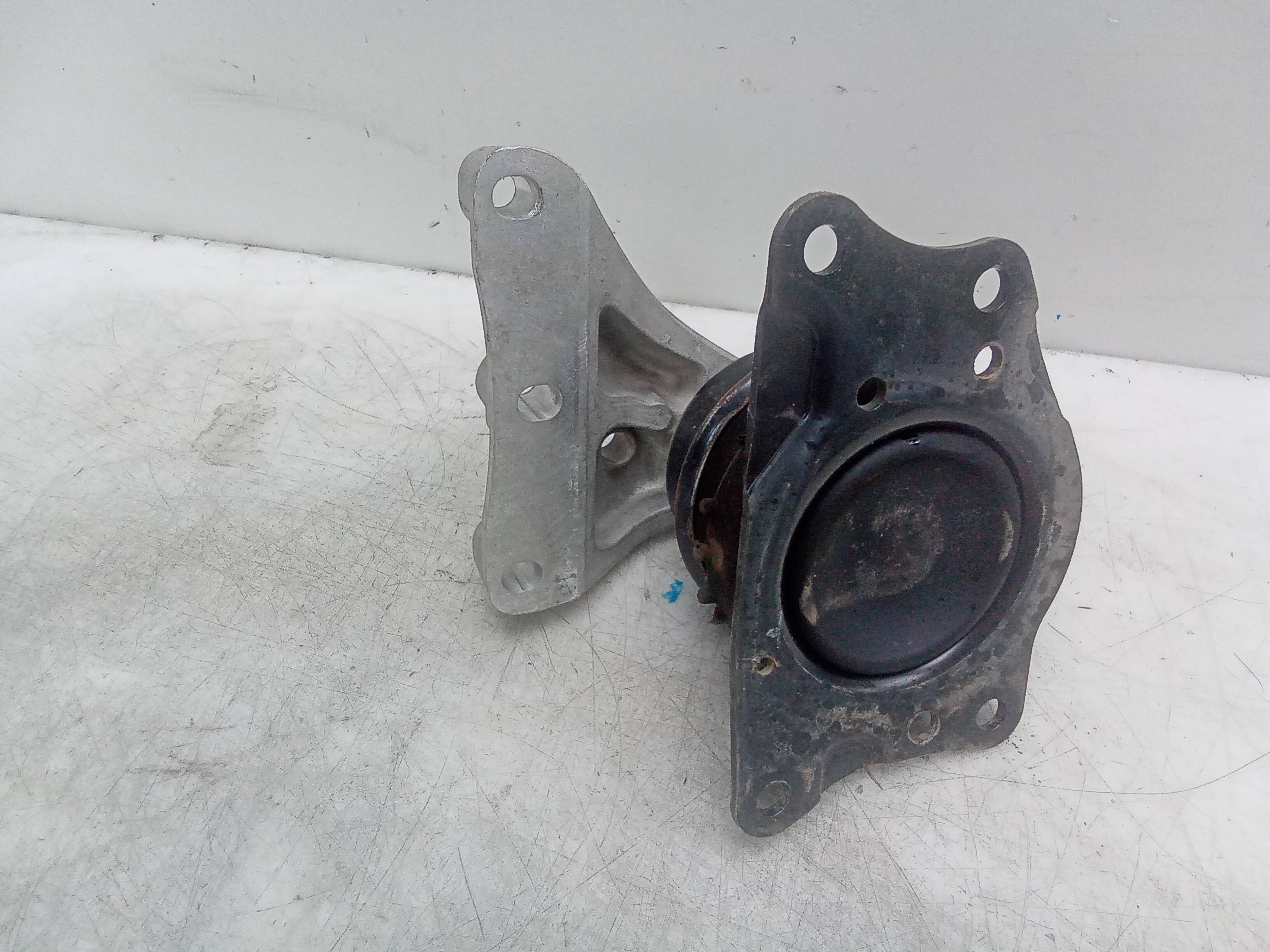 Soporte motor volkswagen polo v (6c1)(01.2014->)